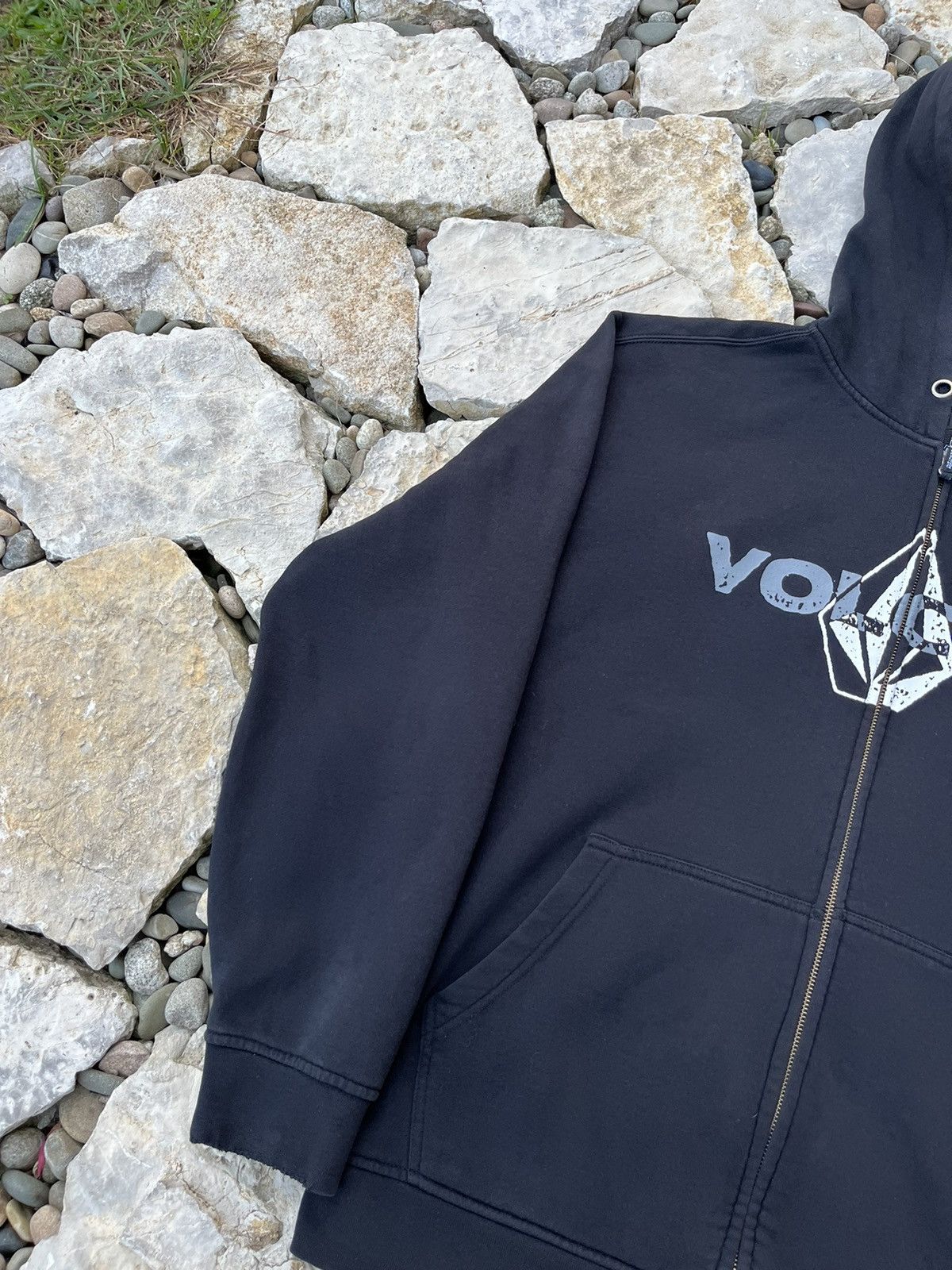 Vintage × Volcom Vintage Volcom y2k zip hoodie big logo sweatshirt retro Size US L / EU 52-54 / 3 - 11 Thumbnail
