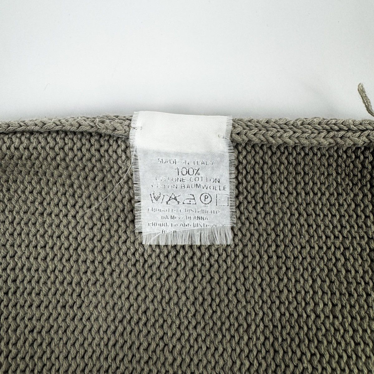Maison Margiela SS2002 Martin Margiela Military Green Cotton Knitted Vest Size US S / EU 44-46 / 1 - 6 Thumbnail