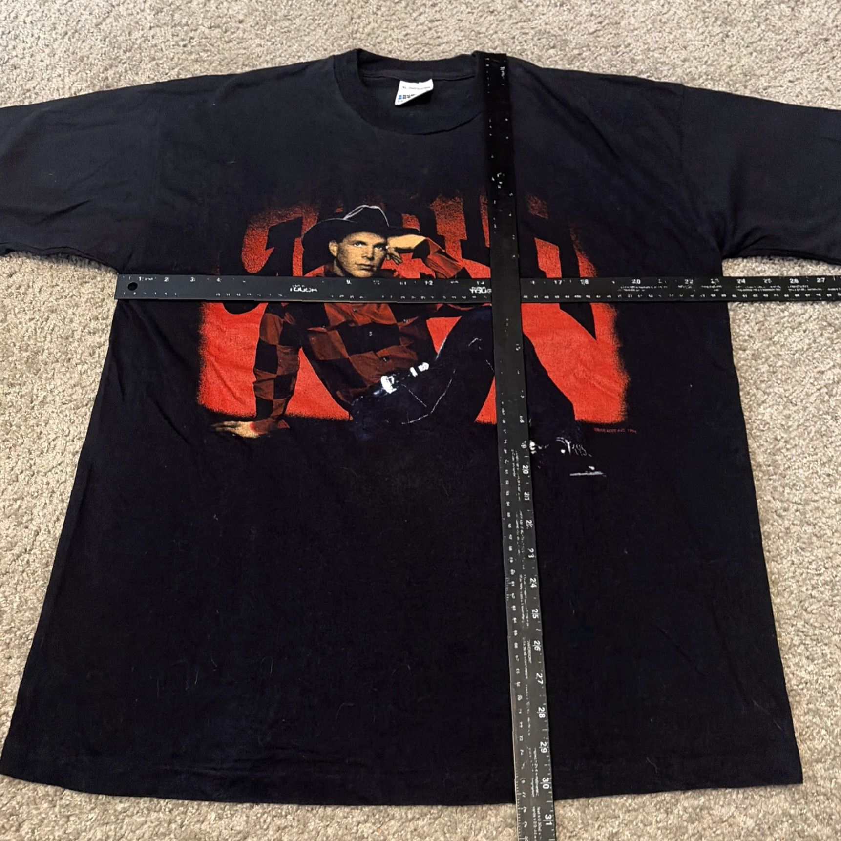 Vintage VINTAGE Garth Brooks 1994 Tour Black Red County Music Concert T-Shirt XL Mens Shirt XL Black Red Garth Brooks 1994 Tour Mens Size US XL / EU 56 / 4 - 6 Thumbnail