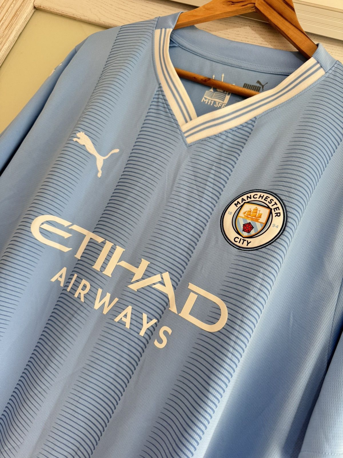 Puma Manchester City 2023-2024 Home Soccer Jersey Football Kit Size US XXL / EU 58 / 5 - 7 Thumbnail