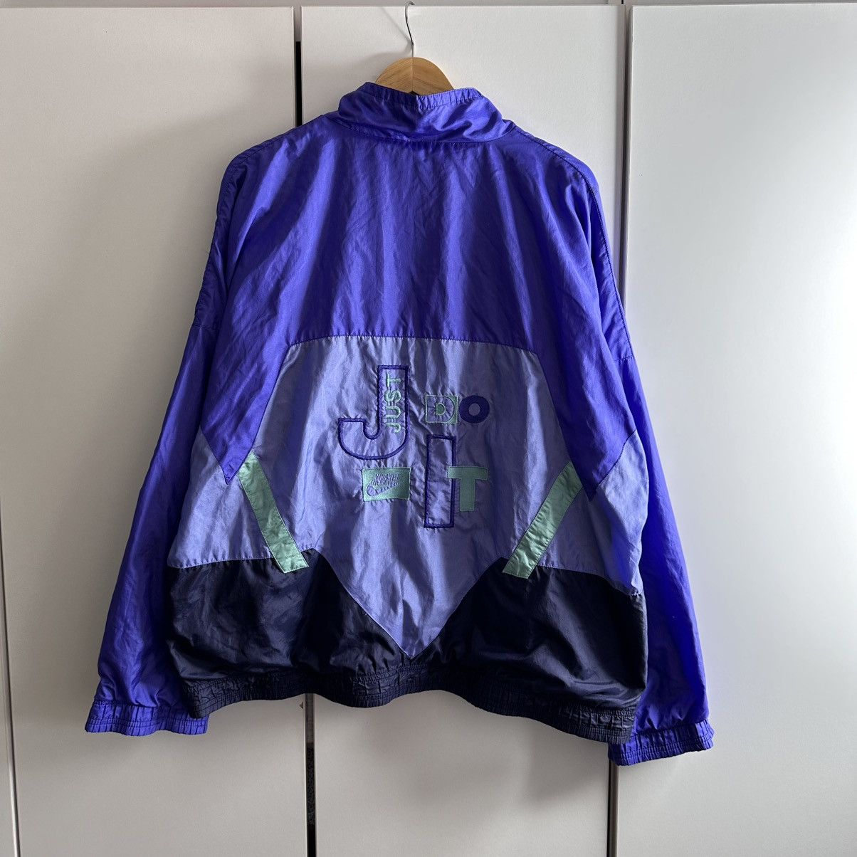Nike Nike Vintage 80s 90s Sweatshirt Zip Streetwear Rare Size US XL / EU 56 / 4 - 1 Thumbnail