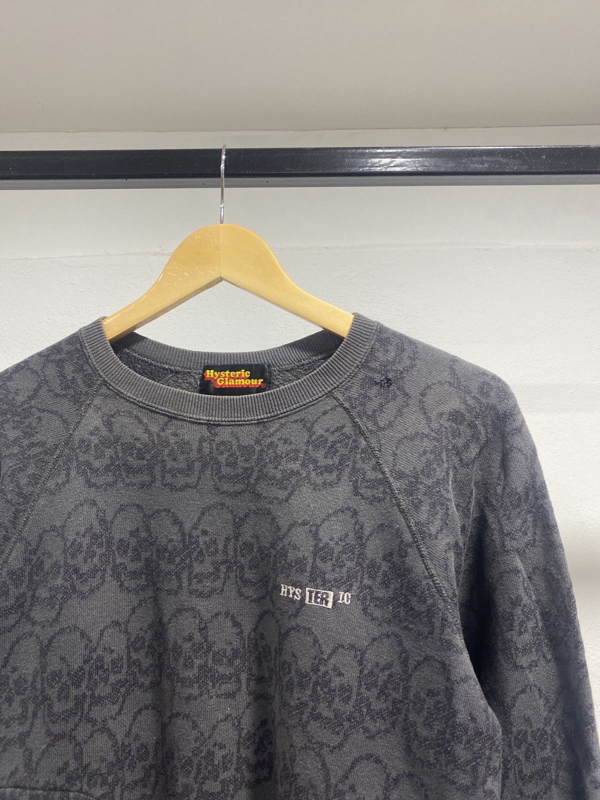 Hysteric Glamour Hysteric Glamour💥 Skull Fullprint Sweater 80s Size XS / US 0-2 / IT 36-38 - 14 Thumbnail