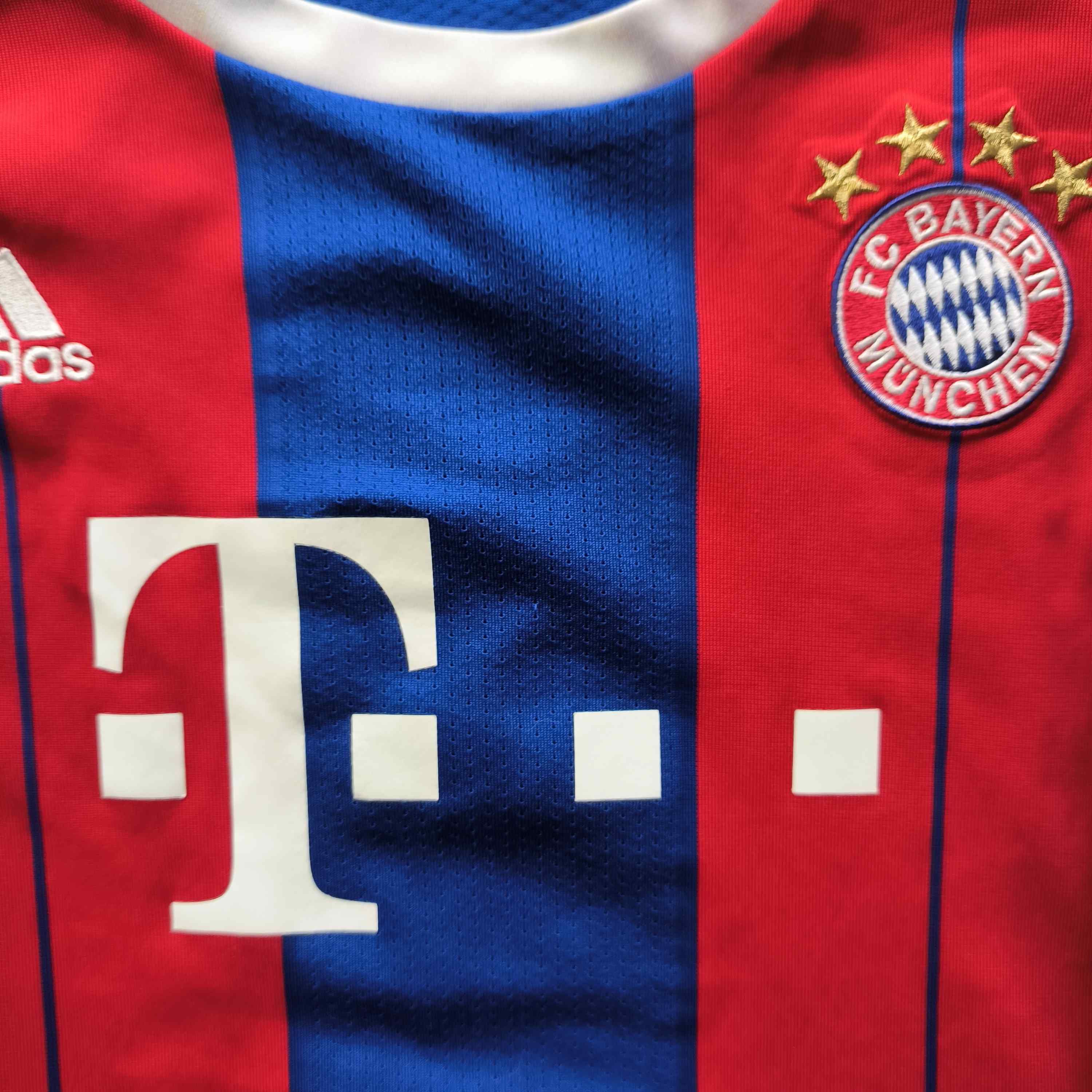 Adidas Bayern Munich 2014-15 home football jersey size Womens S Size S / US 4 / IT 40 - 4 Thumbnail