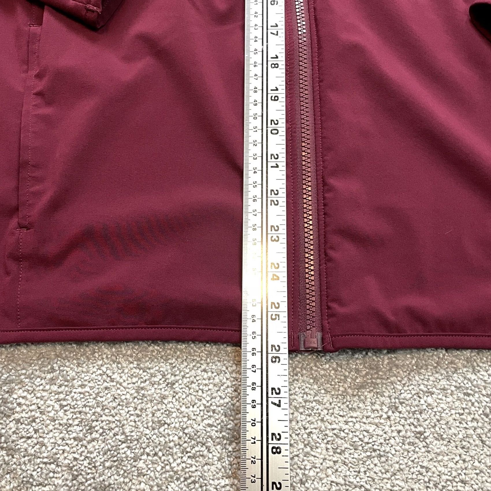 Under Armour Under Armour Jacket Mens S Dark Red University of Arizona Full Zip Windbreaker, Solid, Regular Fit, Fall Spring Winter, Short Length, Polyester Size US S / EU 44-46 / 1 - 5 Thumbnail
