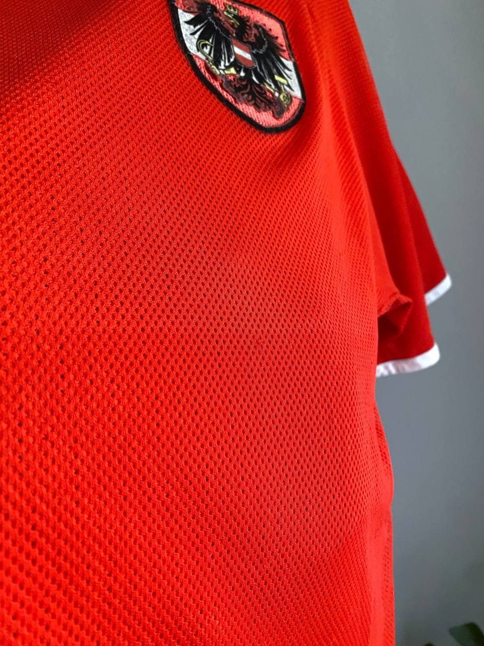 Puma Puma Austria National Team 2008\2009 Home Soccer Jersey, L Size US L / EU 52-54 / 3 - 9 Thumbnail