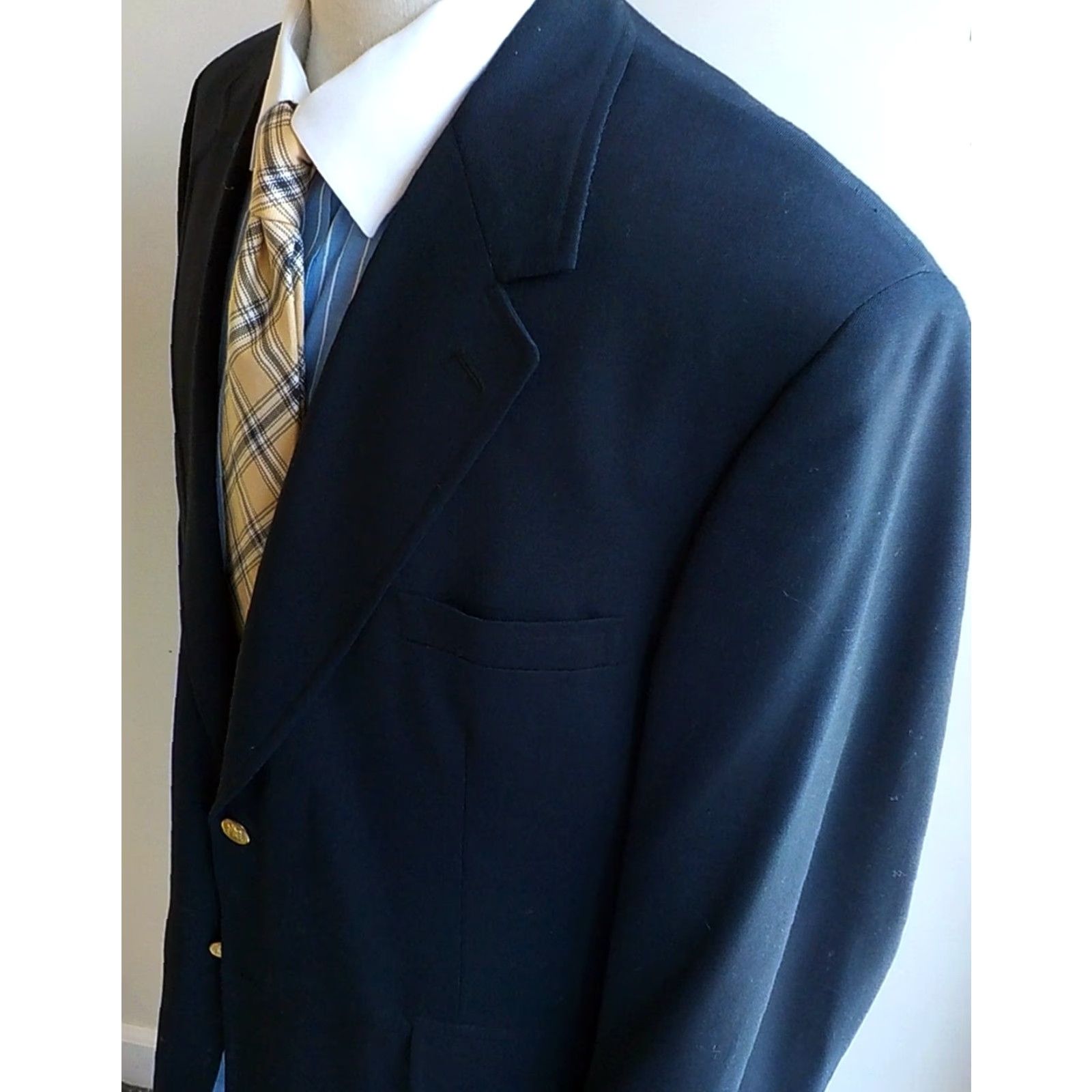 Brooks Brothers VINTAGE Brooks Brothers Blazer Navy 2 Button Gold Buttons 43REG Brooks Blend 90s Men Blazer Regular Length Sleeve 23" 30.5" Navy Gold Mens Size 46R - 4 Thumbnail