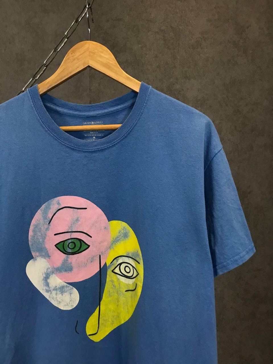 Other Art other designer tee Size US M / EU 48-50 / 2 - 2 Thumbnail