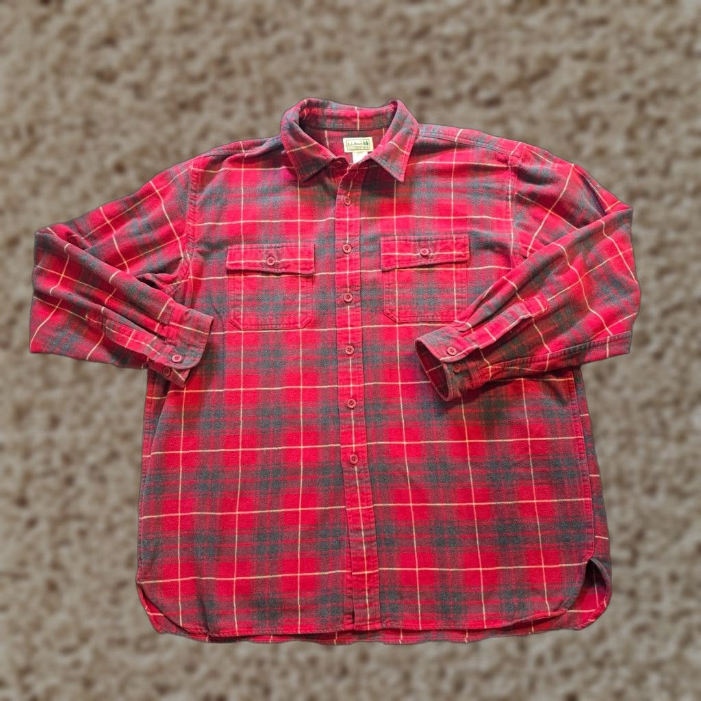 Vintage VINTAGE LL Bean Shirt Mens XL Red Plaid Flannel Outdoor Hiking Camp Button-Up Casual Workwear Size US XL / EU 56 / 4 - 1 Thumbnail