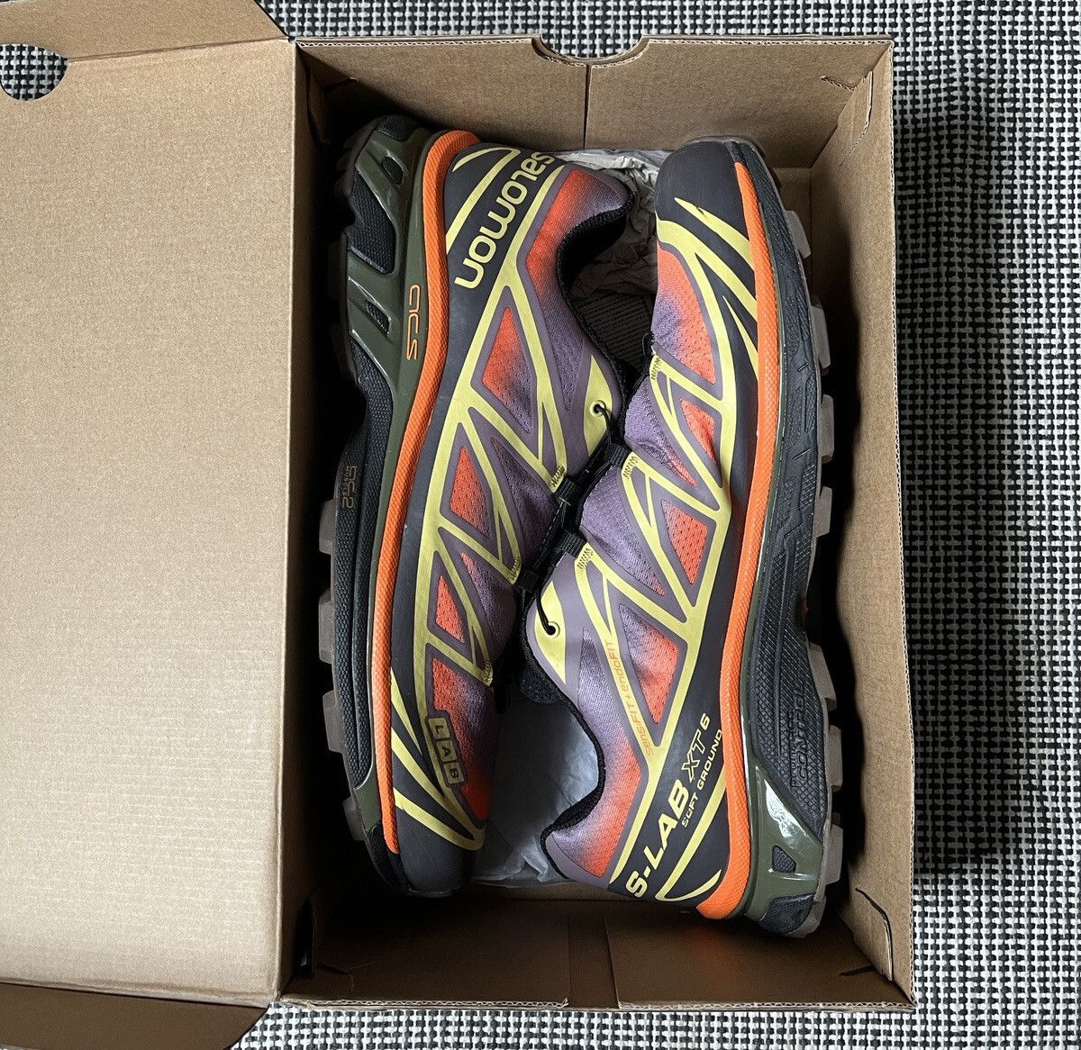 Salomon Salomon XT-6 Skyline in Moonscape Vibrant Orange Size US 6 / EU 39 - 2 Thumbnail