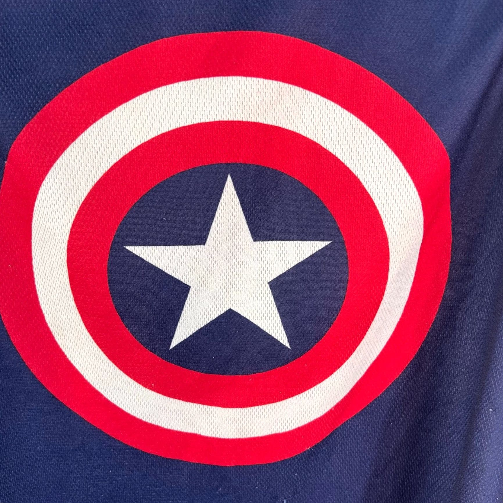 Vintage VINTAGE Captain America Jersey Shirt Mens XXL Blue 2XL Marvel Comics Cap America 90s Footbal Basketball Double-Sided Logo Size US XXL / EU 58 / 5 - 2 Thumbnail