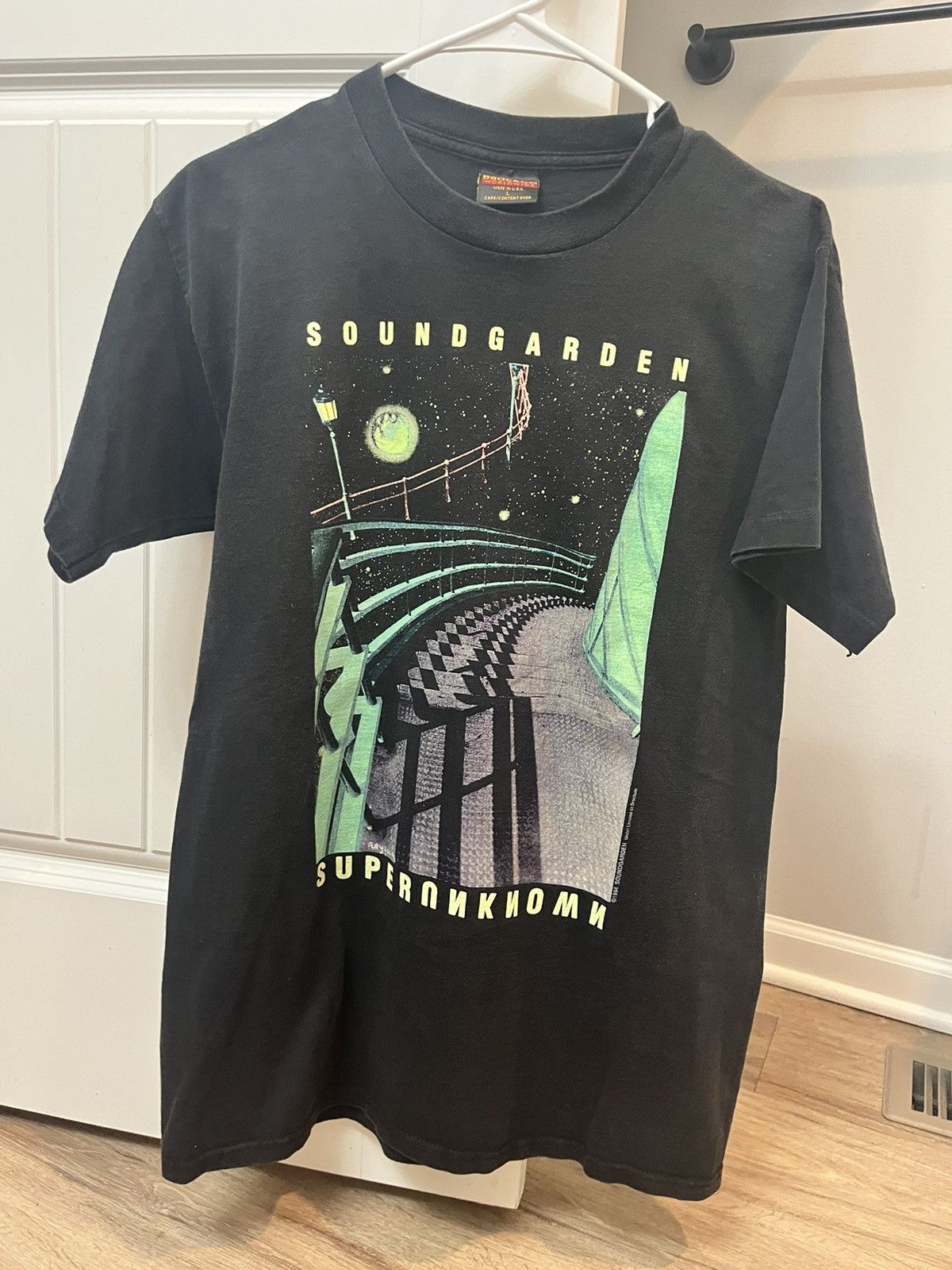 Brockum Soundgarden Superunkown Shirt 1994 Size US L / EU 52-54 / 3 - 3 Thumbnail