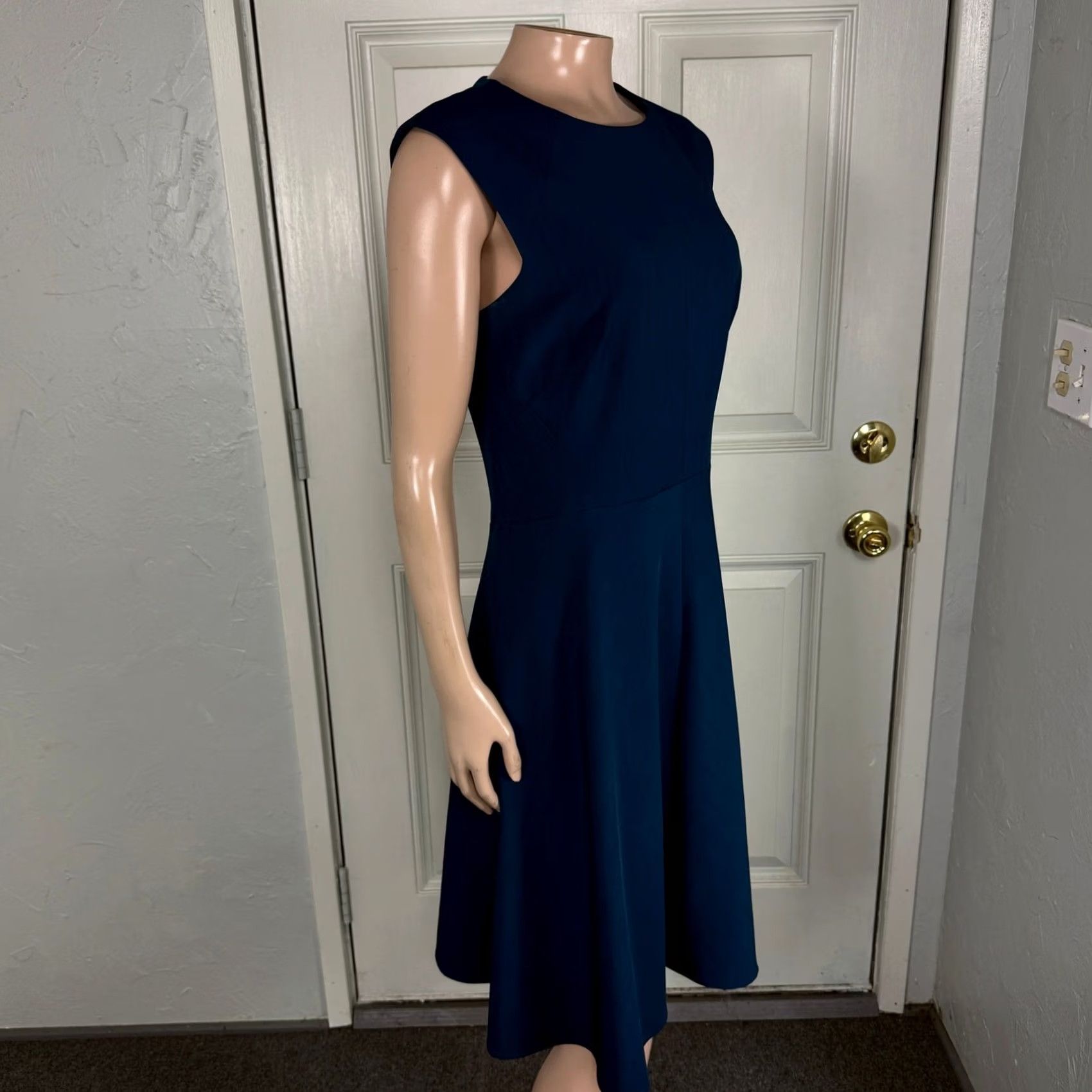 M.M.LaFleur M.M. Lafleur Dress 4 Blue Stretch Casual Polyester Crew Sleeveless Women's Q30 Size S / US 4 / IT 40 - 6 Thumbnail