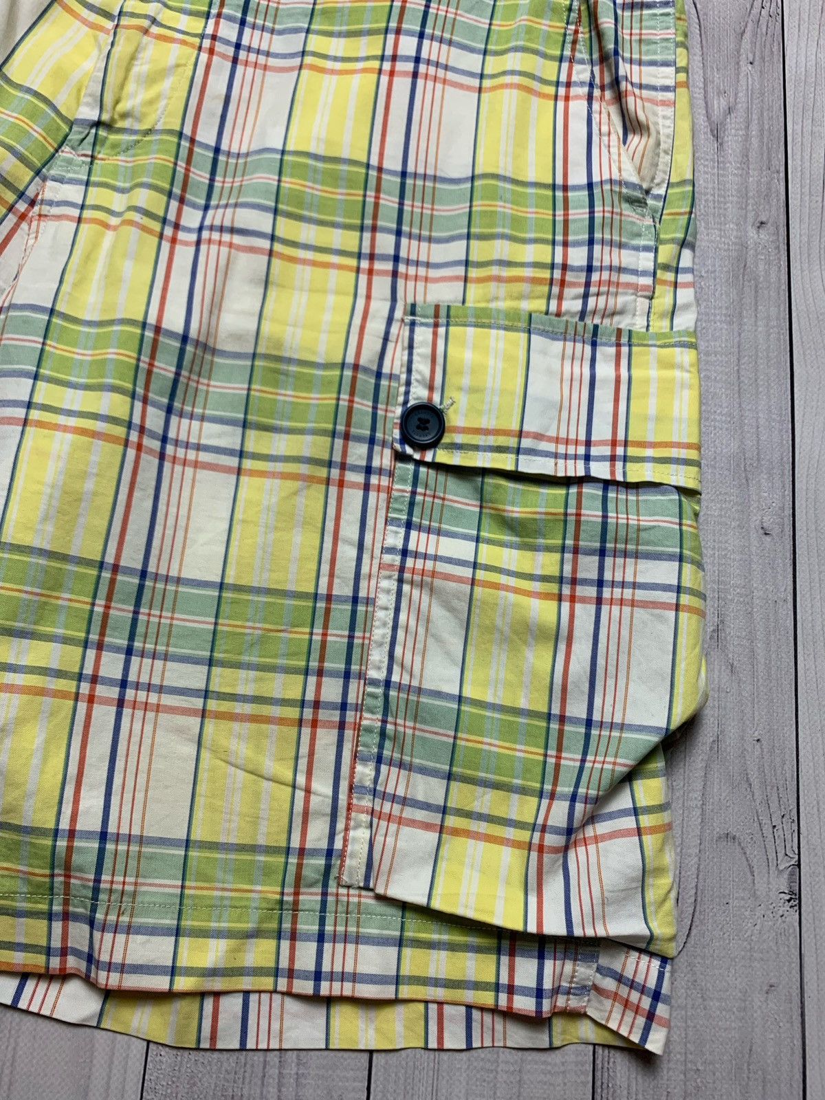 Lacoste Lacoste vintage plaid shorts Size L Size US 34 / EU 50 - 3 Thumbnail