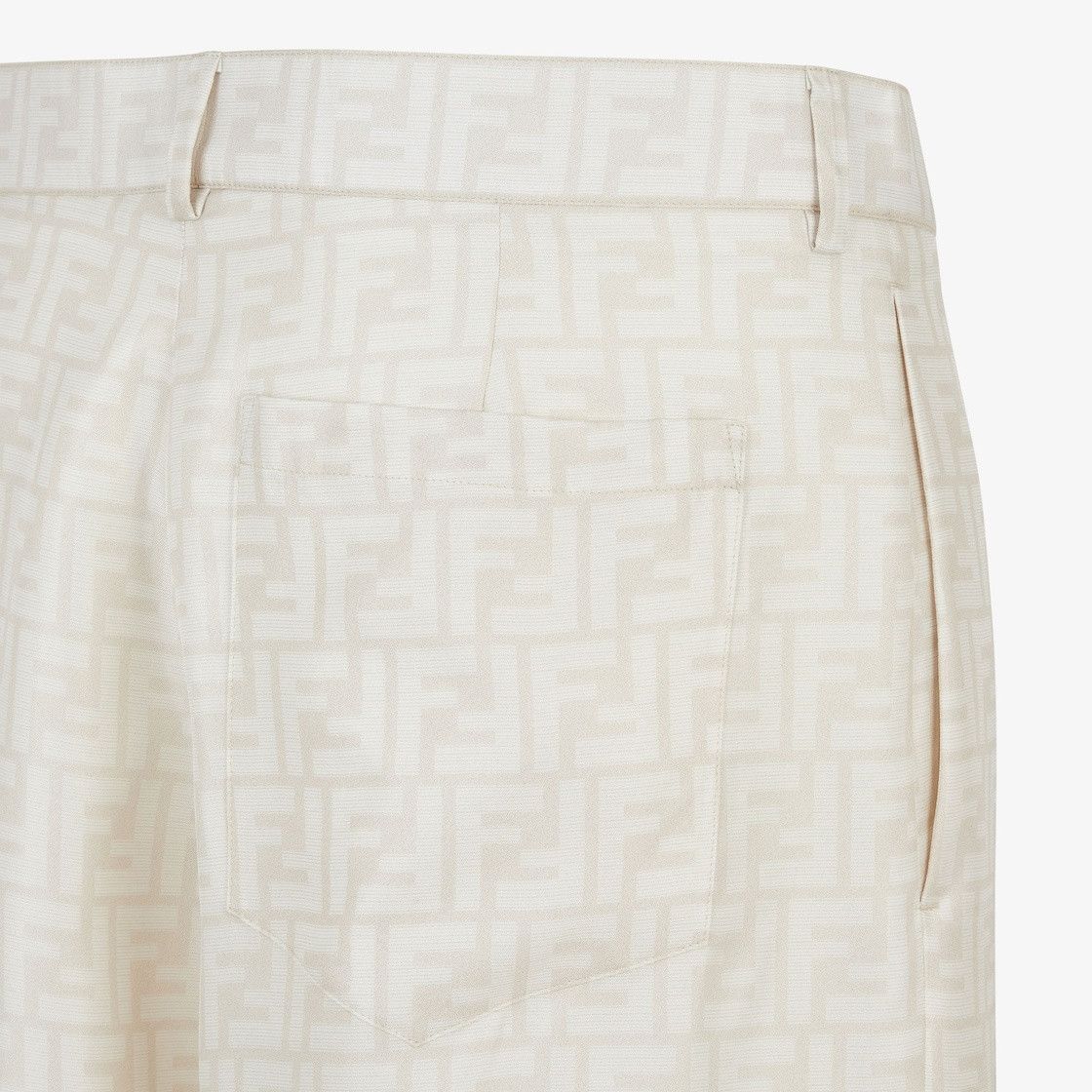Fendi o1s1wg111025 Bermudas in White Size US 30 / EU 46 - 3 Thumbnail