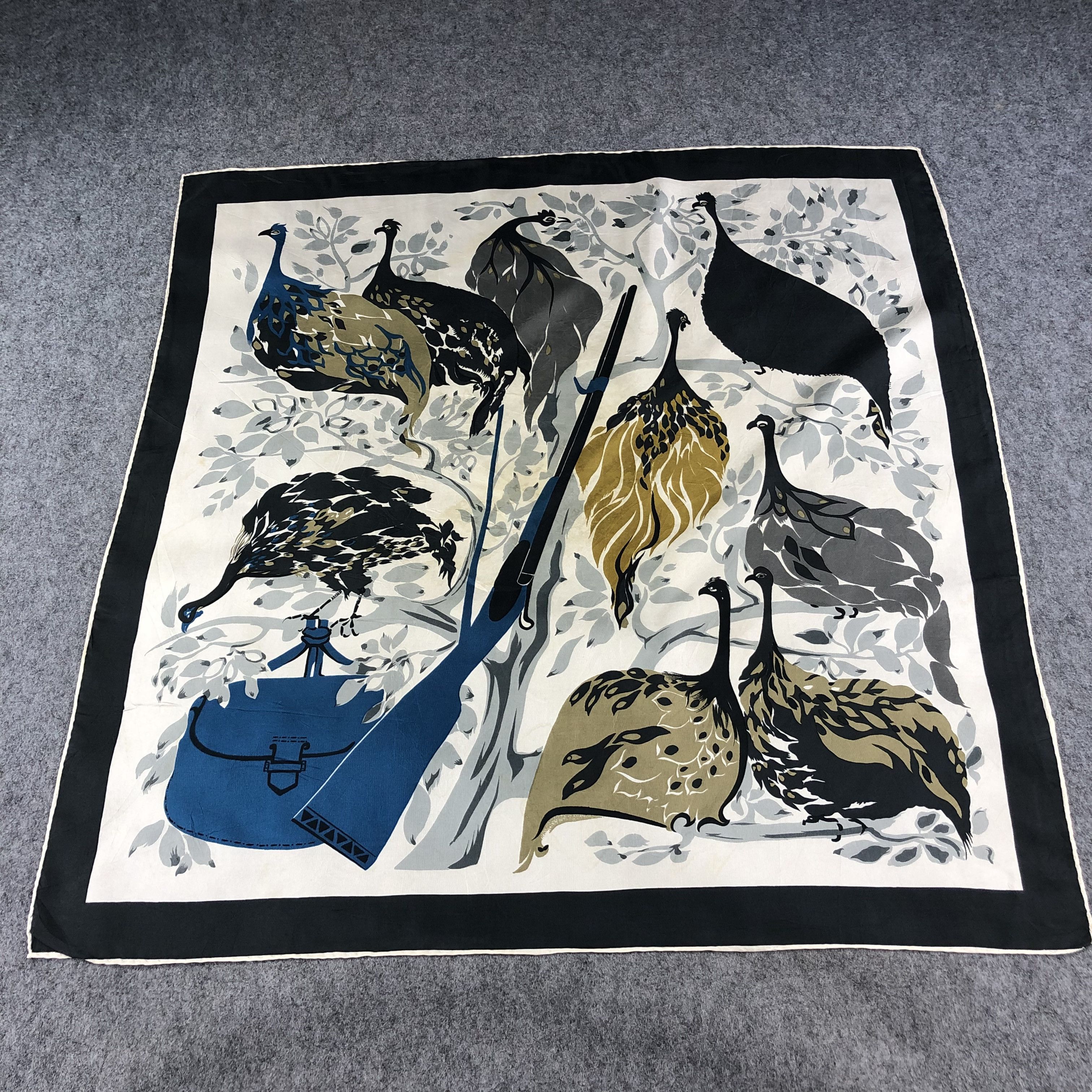 Japanese Brand Vintage Birds Design Hand Rolled Silk Scarf M913 Size ONE SIZE - 1 Thumbnail