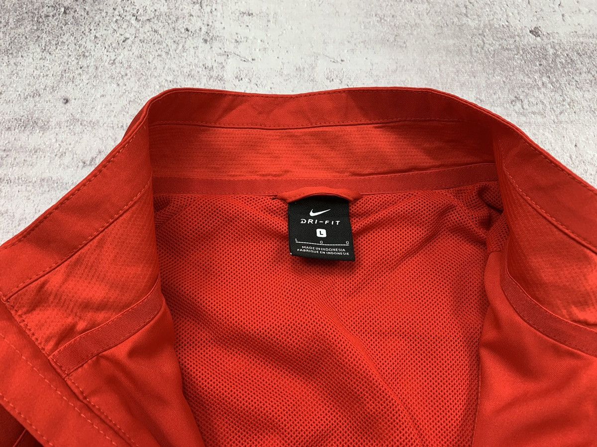 Nike FC Barcelona Nike 2017 Tracksuit jacket Jersey Size US L / EU 52-54 / 3 - 15 Thumbnail