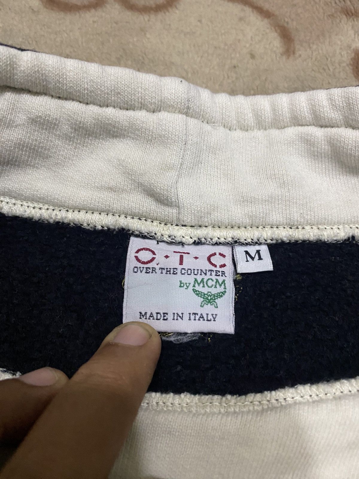 MCM Vintage 90s MCM O.T.C Big Logo Sweatshirt Size US M / EU 48-50 / 2 - 6 Thumbnail