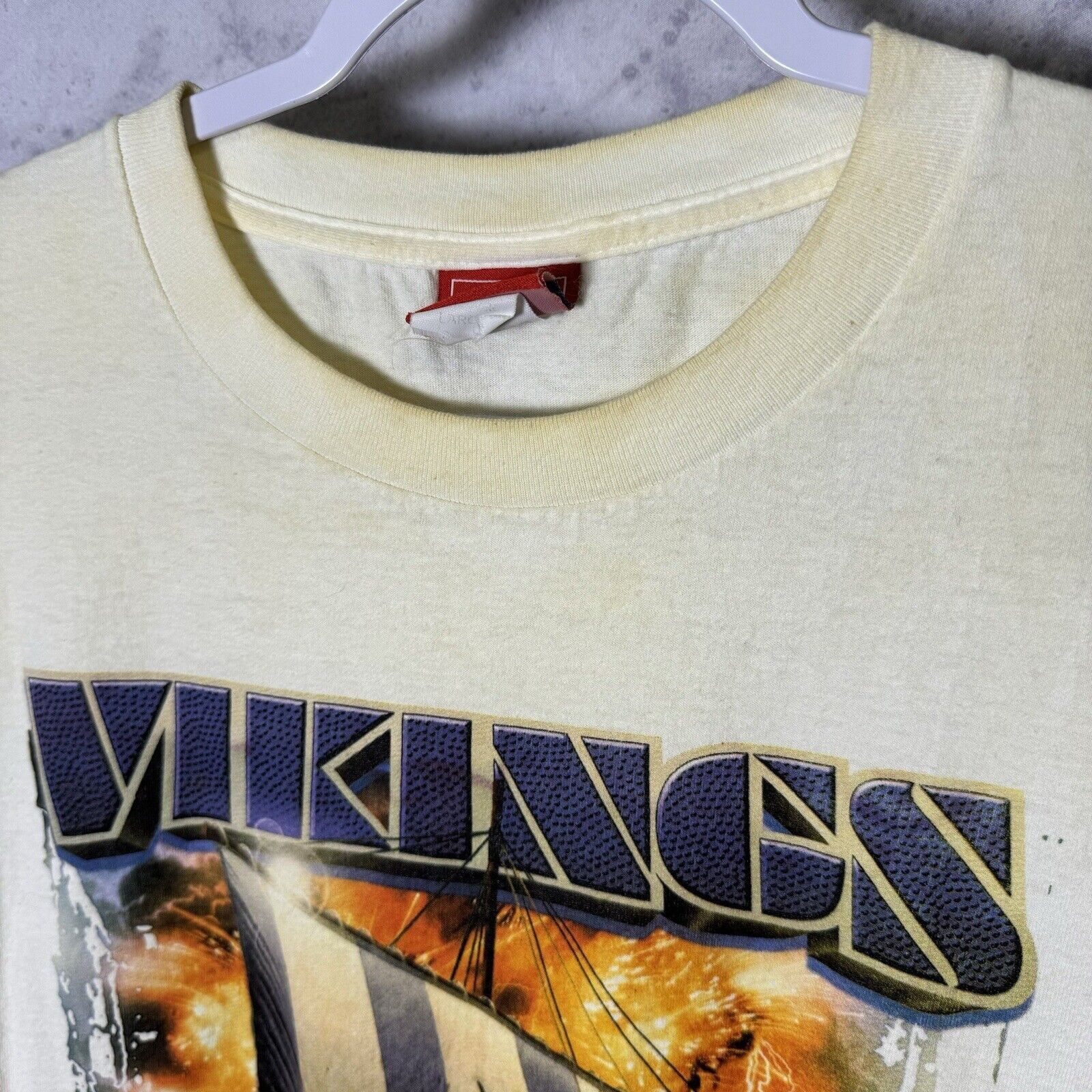 NFL Vintage Minnesota Vikings T Shirt Mens Large White NFL Purpl Size US L / EU 52-54 / 3 - 3 Thumbnail