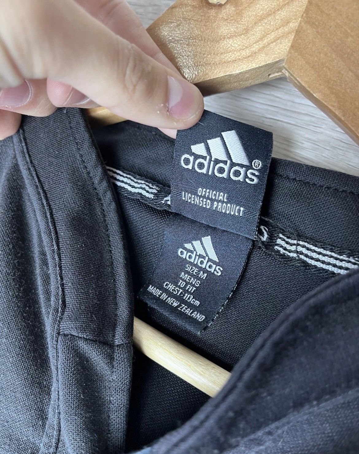 Vintage Vintage men’s soccer jersey Adidas All Black size M Size US M / EU 48-50 / 2 - 9 Thumbnail