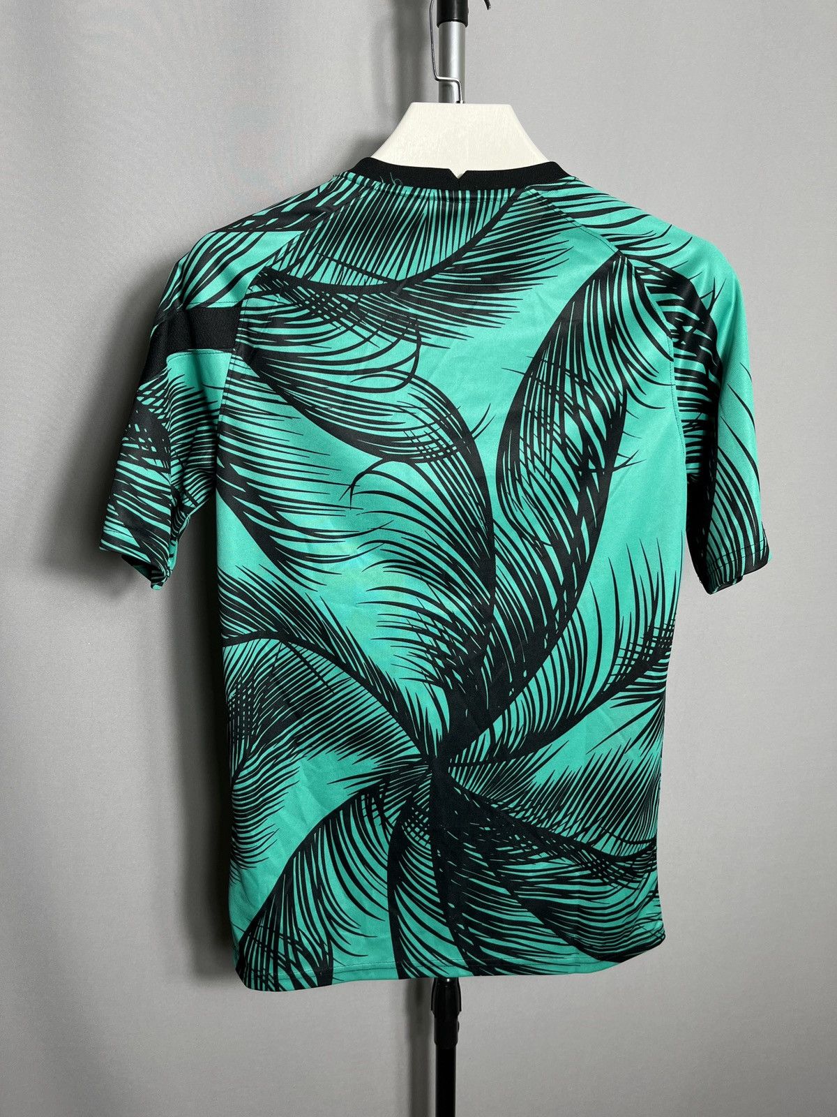 Nike BARCELONA 2020 2021 PRE MATCH TRAINING SHIRT JERSEY NIKE Size US S / EU 44-46 / 1 - 6 Thumbnail