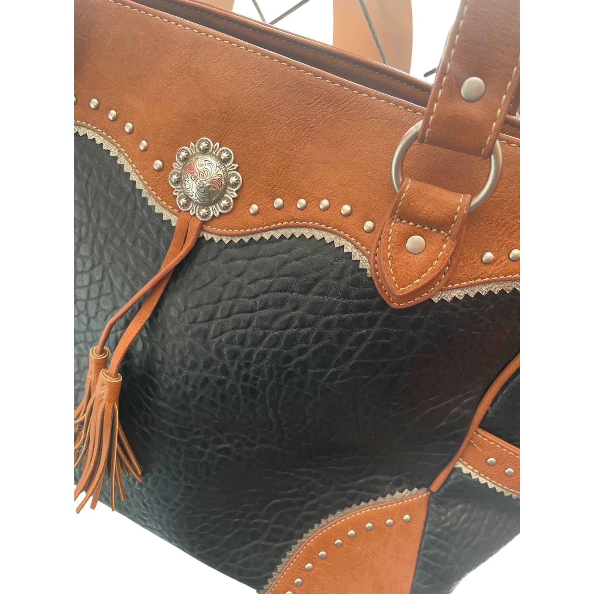 Other Bandana By American West Large Brown Leather Tote Bag SKU 89 Size ONE SIZE - 2 Thumbnail