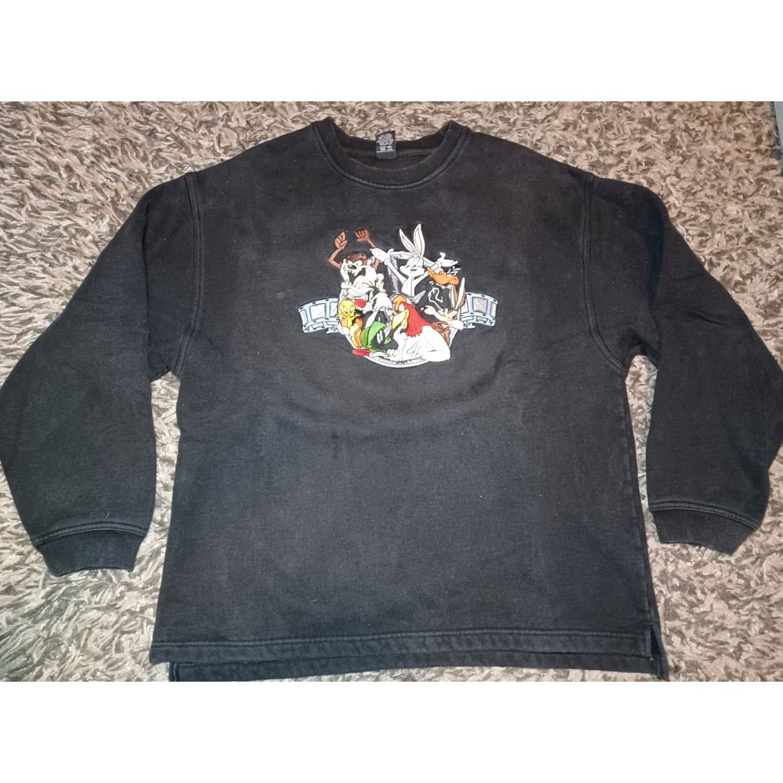 Vintage VINTAGE Looney Tunes Sweatshirt L 1997 Black 90s Warner Brothers Studio Store Mens Size US L / EU 52-54 / 3 - 3 Thumbnail