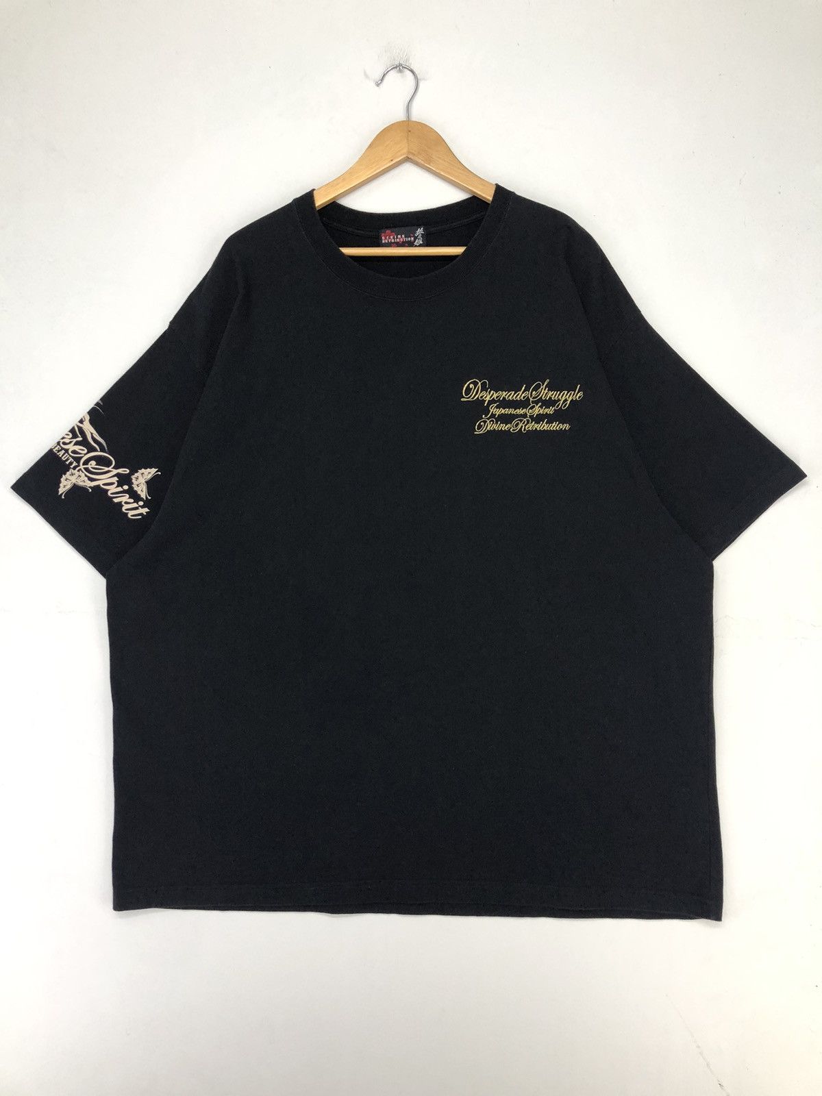 Japanese Brand Divine Retribution Desperade Struggle Big Print Tshirt Size US XXL / EU 58 / 5 - 1 Thumbnail