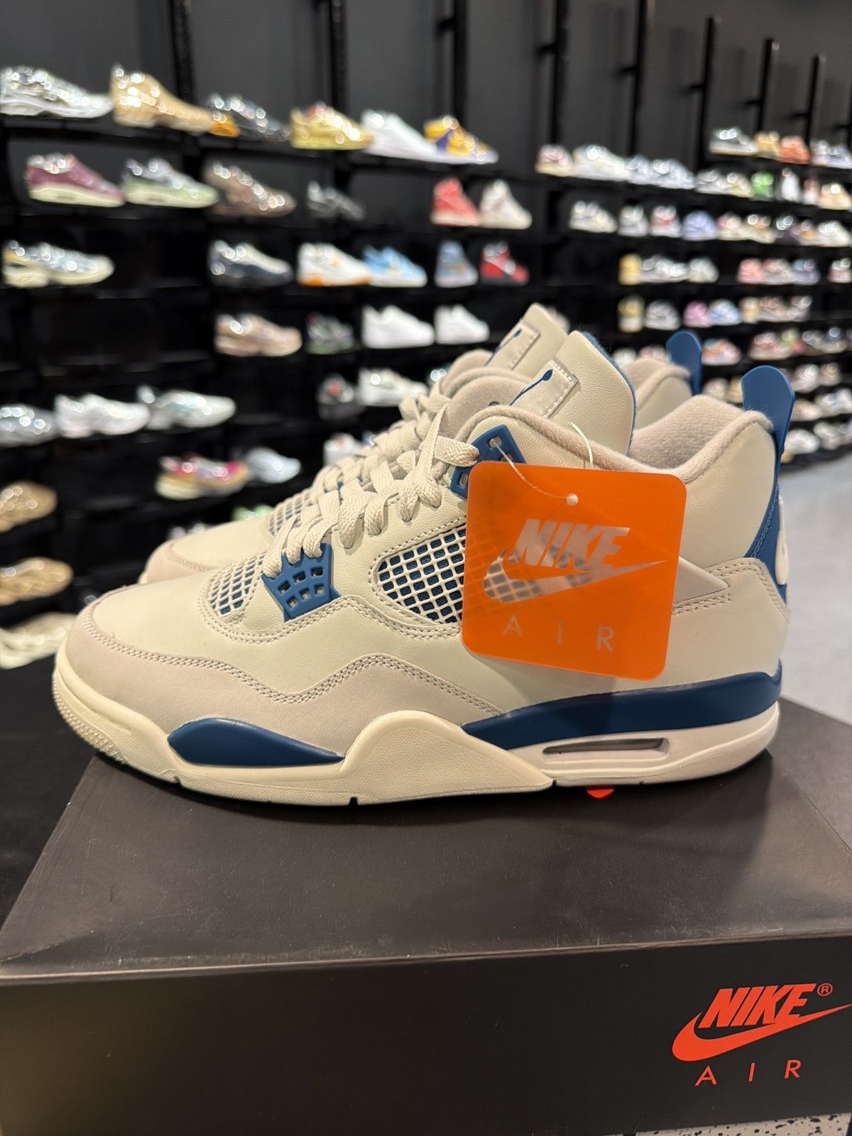 Jordan Brand Jordan 4 Military Blue Size-9.5 Brand New Quick Shipping Size US 9.5 / EU 42-43 - 5 Thumbnail