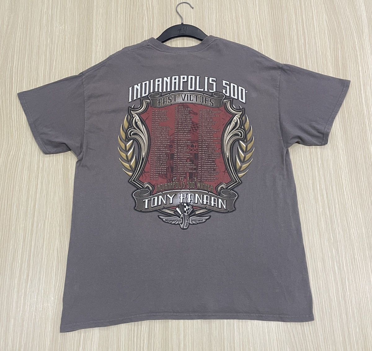 Formula 1 Indianapolis 500 x back hit x tony kanaan x gildan x xlarge Size US XL / EU 56 / 4 - 2 Thumbnail