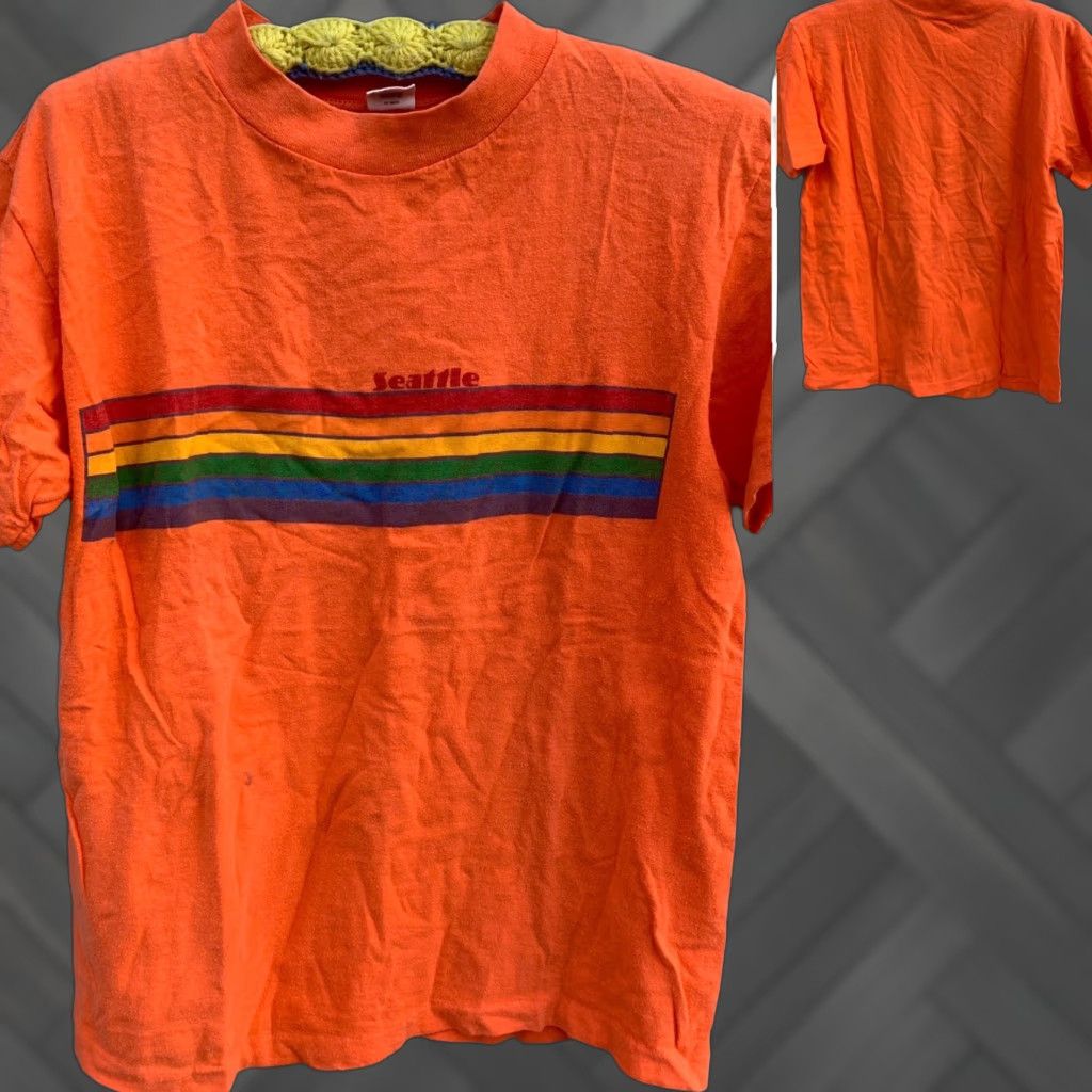 Rainbow Vintage Shoreline Sportswear t-Shirt Seattle rainbow graphics 80s 70s L Unisex Orange Cotton Graphic Tee Shirt Decade 1980s Size US L / EU 52-54 / 3 - 1 Thumbnail