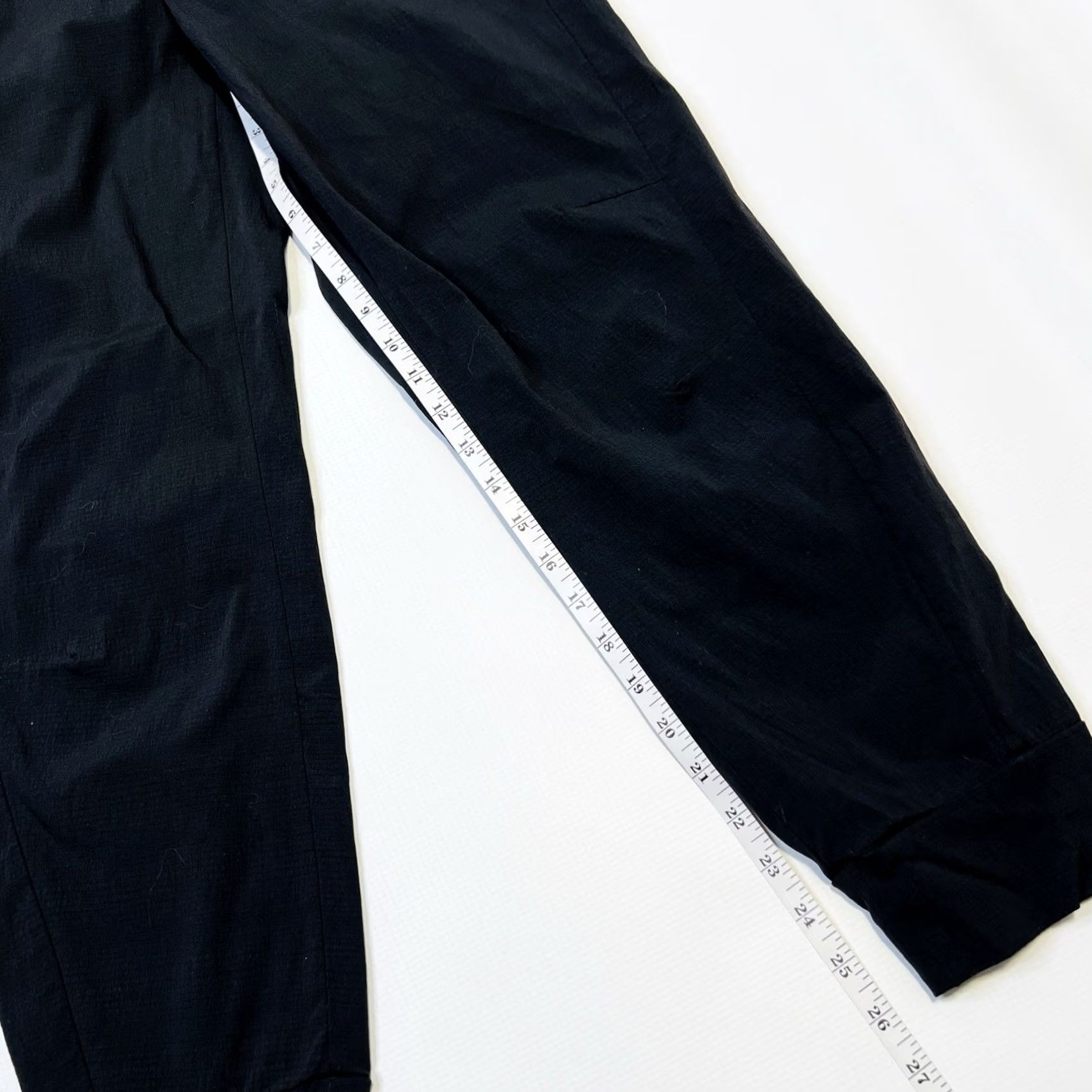 Athleta Athleta Pants Womens Regular Size 4 Black Trekkie North High Rise Jogger Pockets Athletic Activewear 26.5 Inseam Size 27" / US 4 / IT 40 - 2 Thumbnail