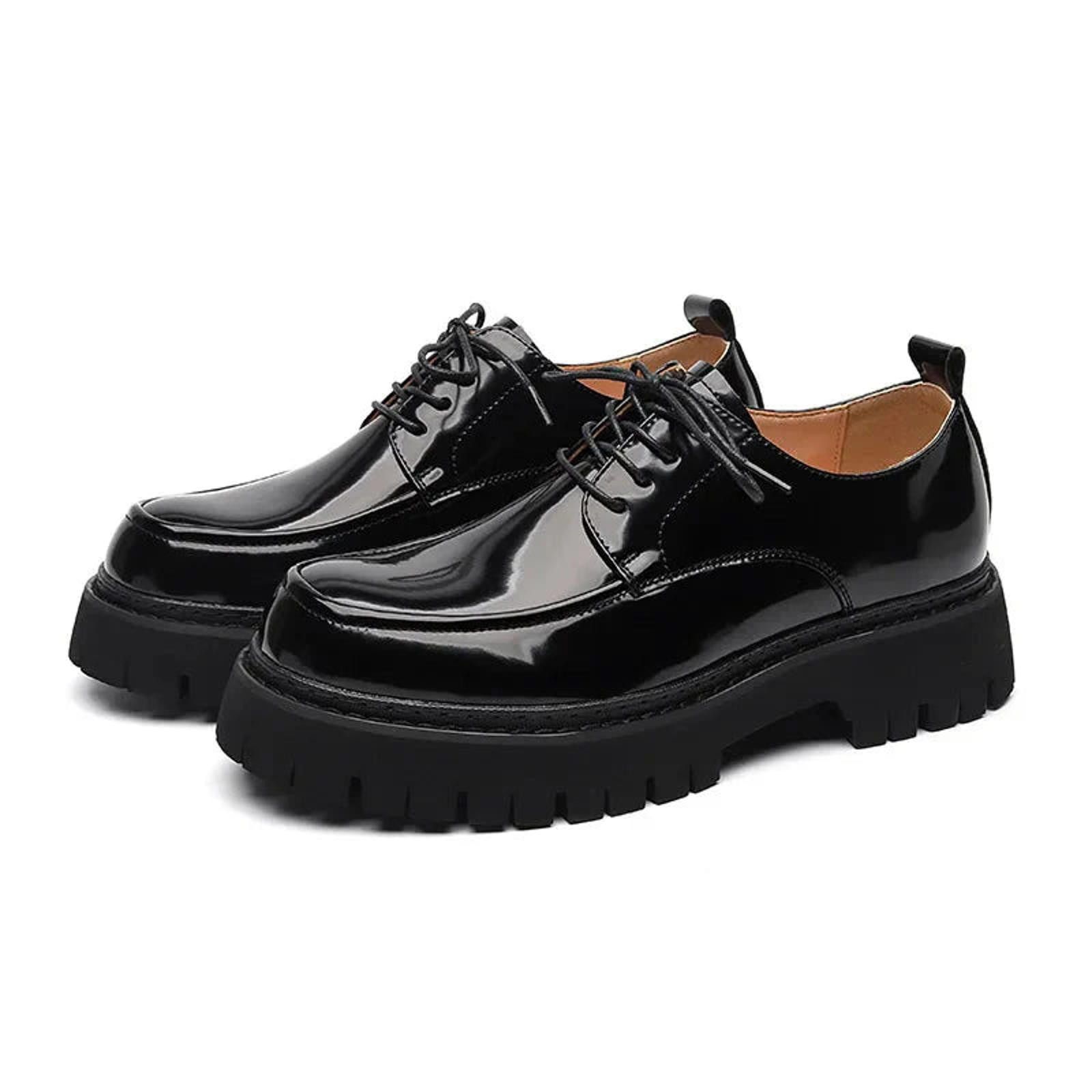 Japanese Brand Sinmuno Apron Toe Patent Shoes Size US 8 / EU 41 - 7 Thumbnail