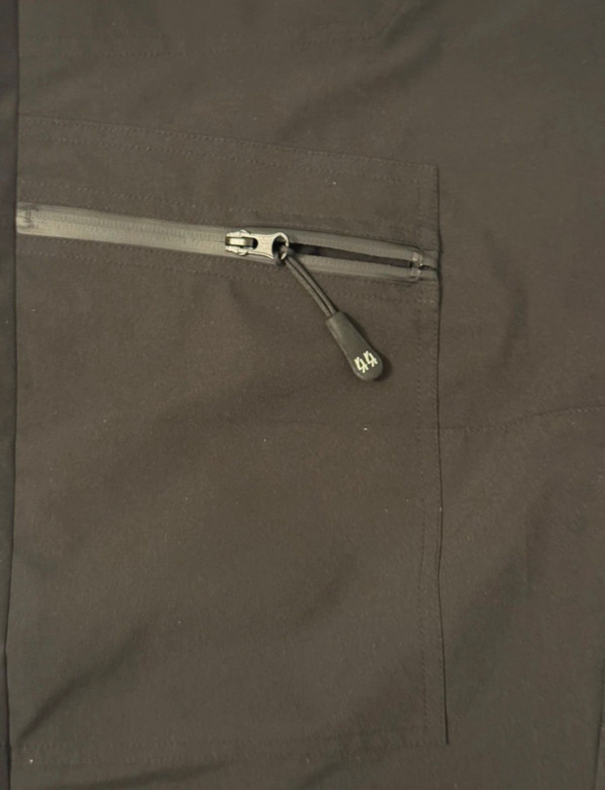 44 LABEL GROUP 44 Label Group Cargo Pants Poly Techno Black (46) Size US 44 / EU 60 - 5 Thumbnail