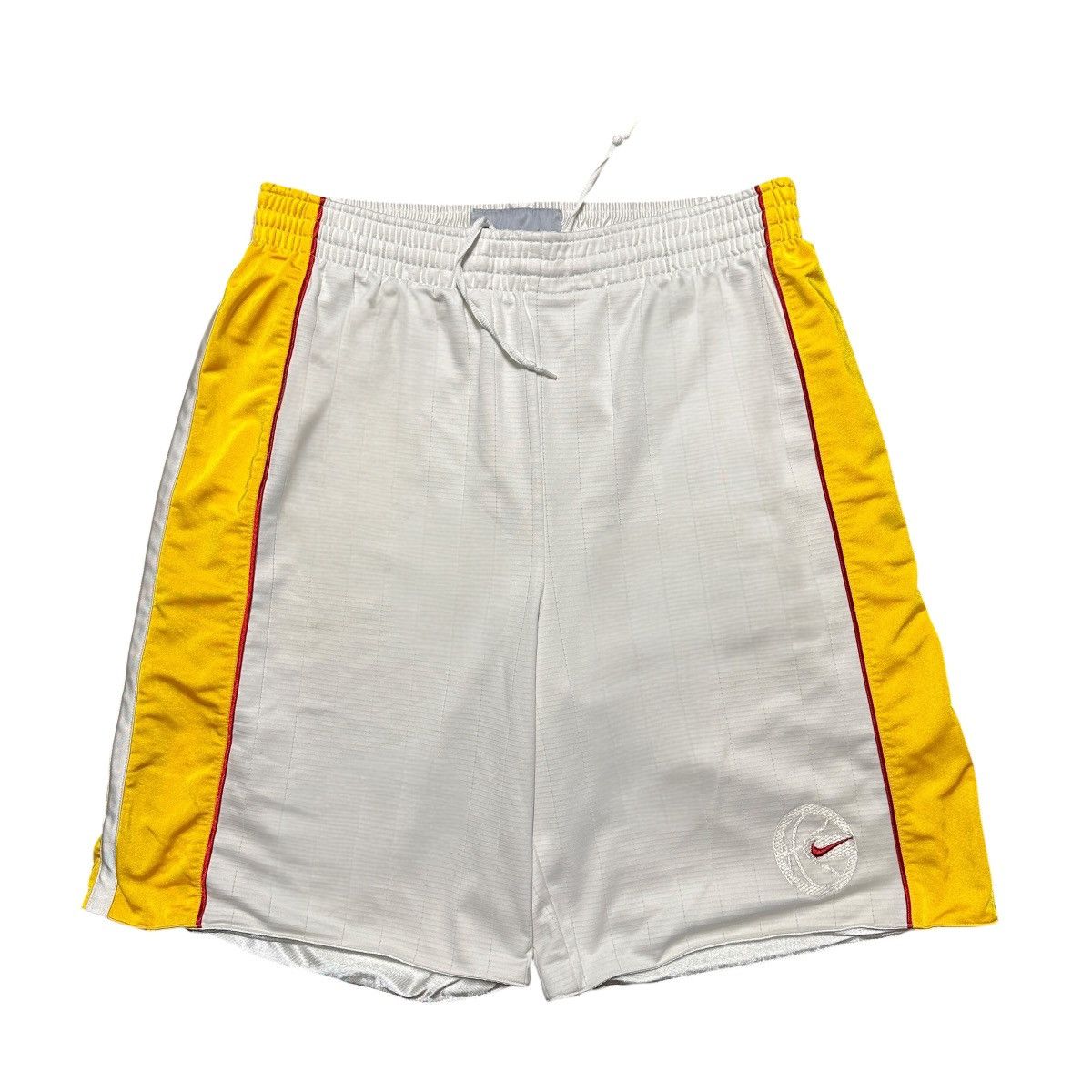 Nike × Vintage Vintage Y2K Nike Basketball Elongated Shorts Size US 36 / EU 52 - 1 Thumbnail