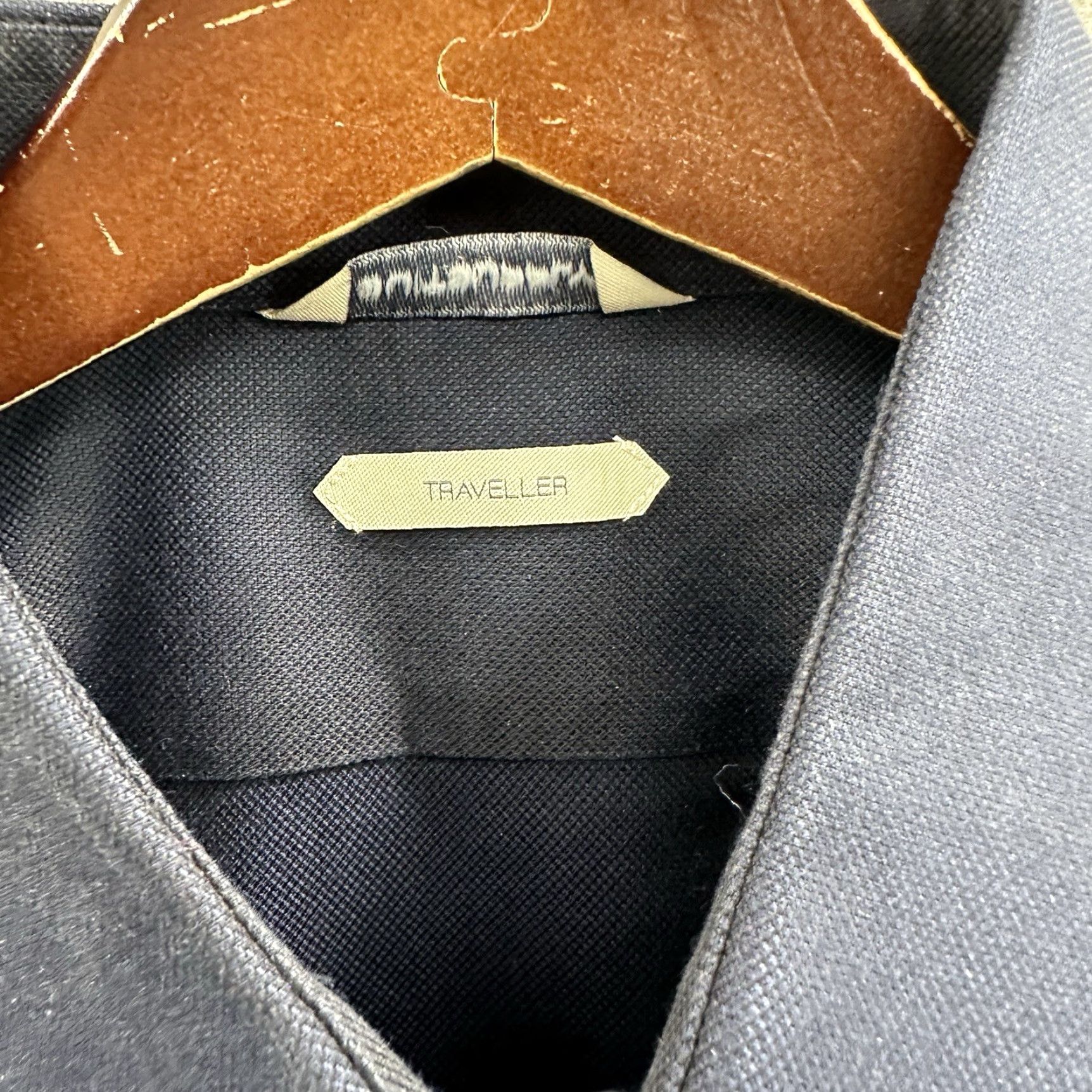 Suitsupply Suitsupply Shirt Mens 43 17 Pure Cotton Traveller Navy Blue Button Sheen Preppy Shirt Men Slimming Classic Button-Up Collar Size US XL / EU 56 / 4 - 7 Thumbnail