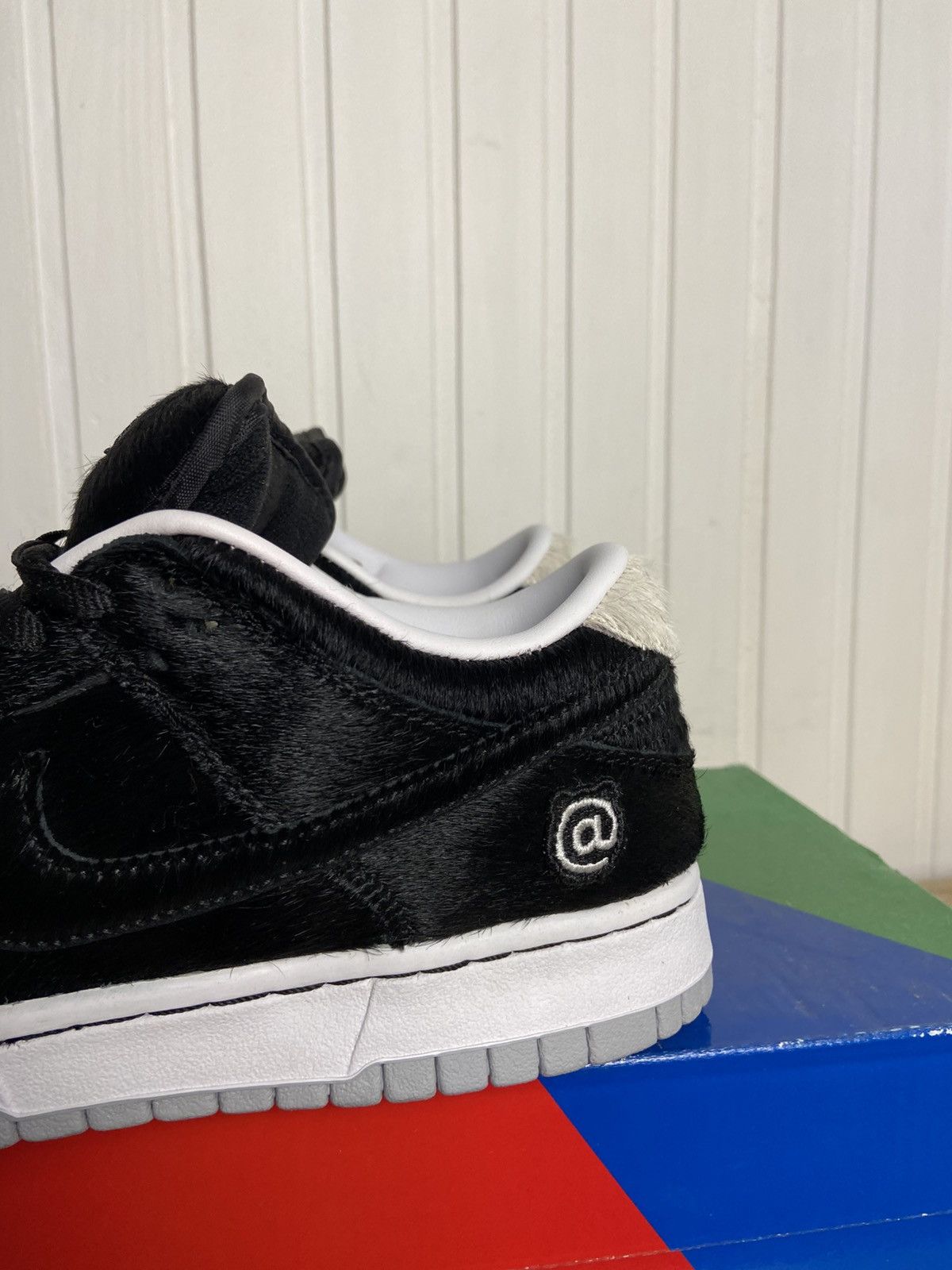 Nike New Rare Nike Sb Dunk Low "Medicom Toy" 2020 Size 7US Size US 7 / EU 40 - 2 Thumbnail