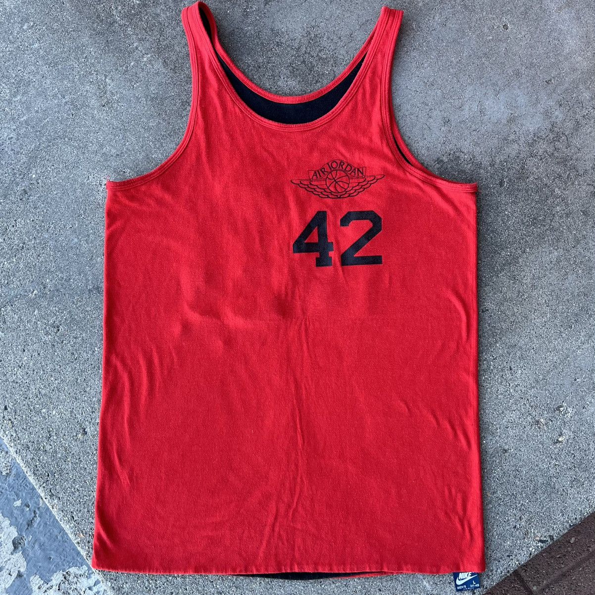 Jordan Brand × Nike × Vintage Vintage 1980’s Nike Air Jordan Reversible Tank Top 42 Sz L Size US L / EU 52-54 / 3 - 5 Thumbnail