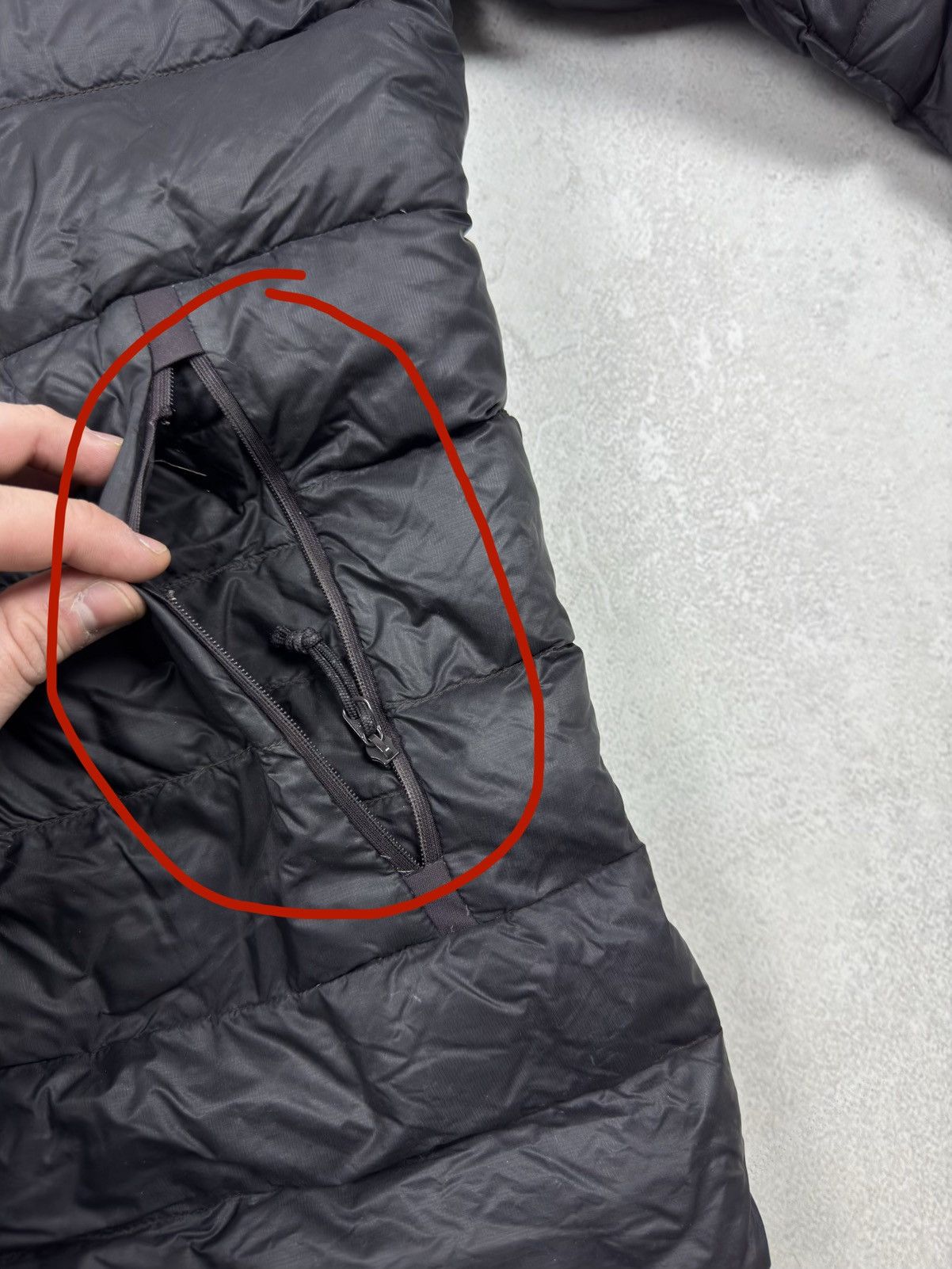 Arc'teryx Vintage Arcteryx Thorium Hoody Gray Puffer Jacket Worn Size US M / EU 48-50 / 2 - 9 Thumbnail