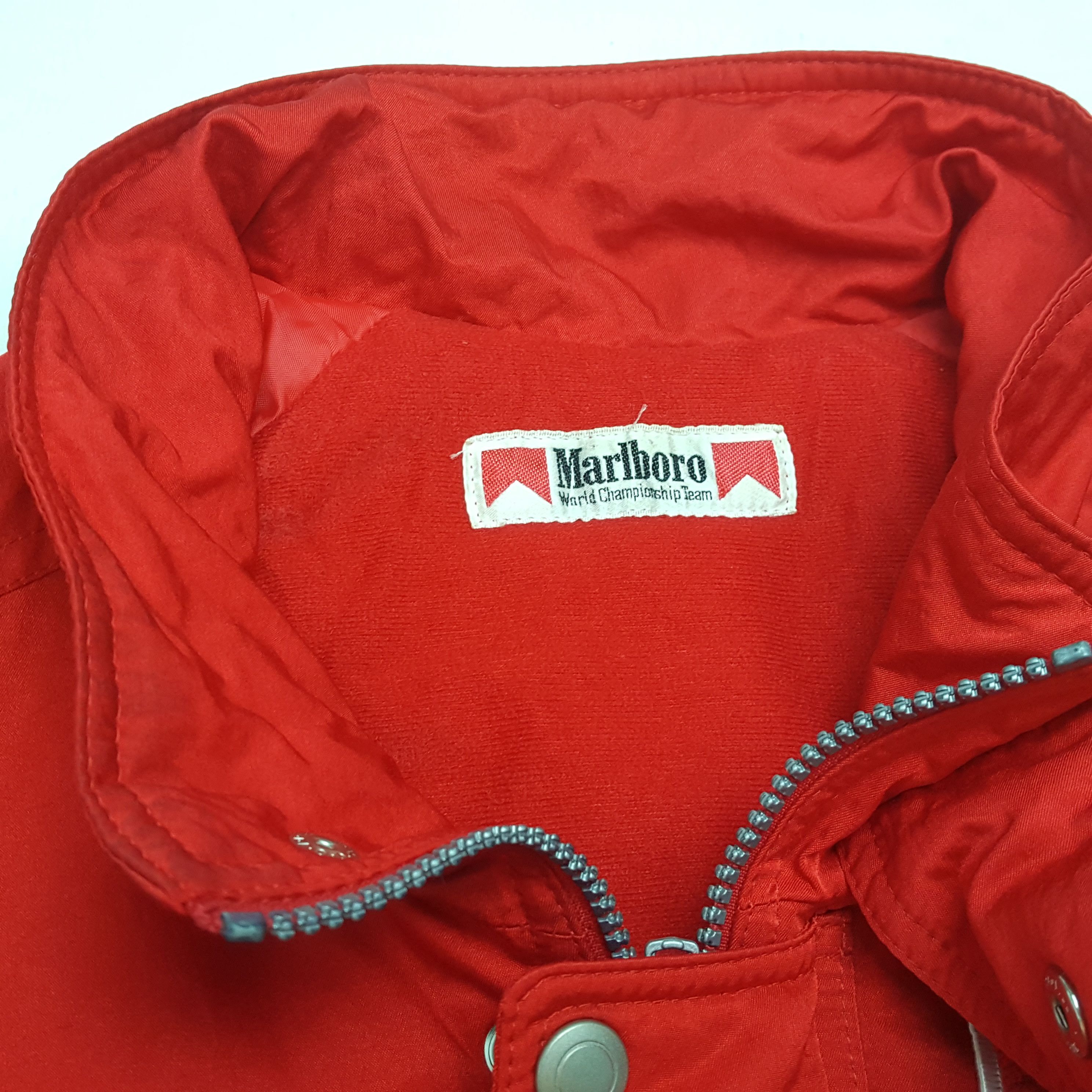 Marlboro × Pirelli × Vintage Vintage MARLBORO WORLD CHMAPIONSHIPS Ferrari F1 Jacket Size US XL / EU 56 / 4 - 12 Thumbnail