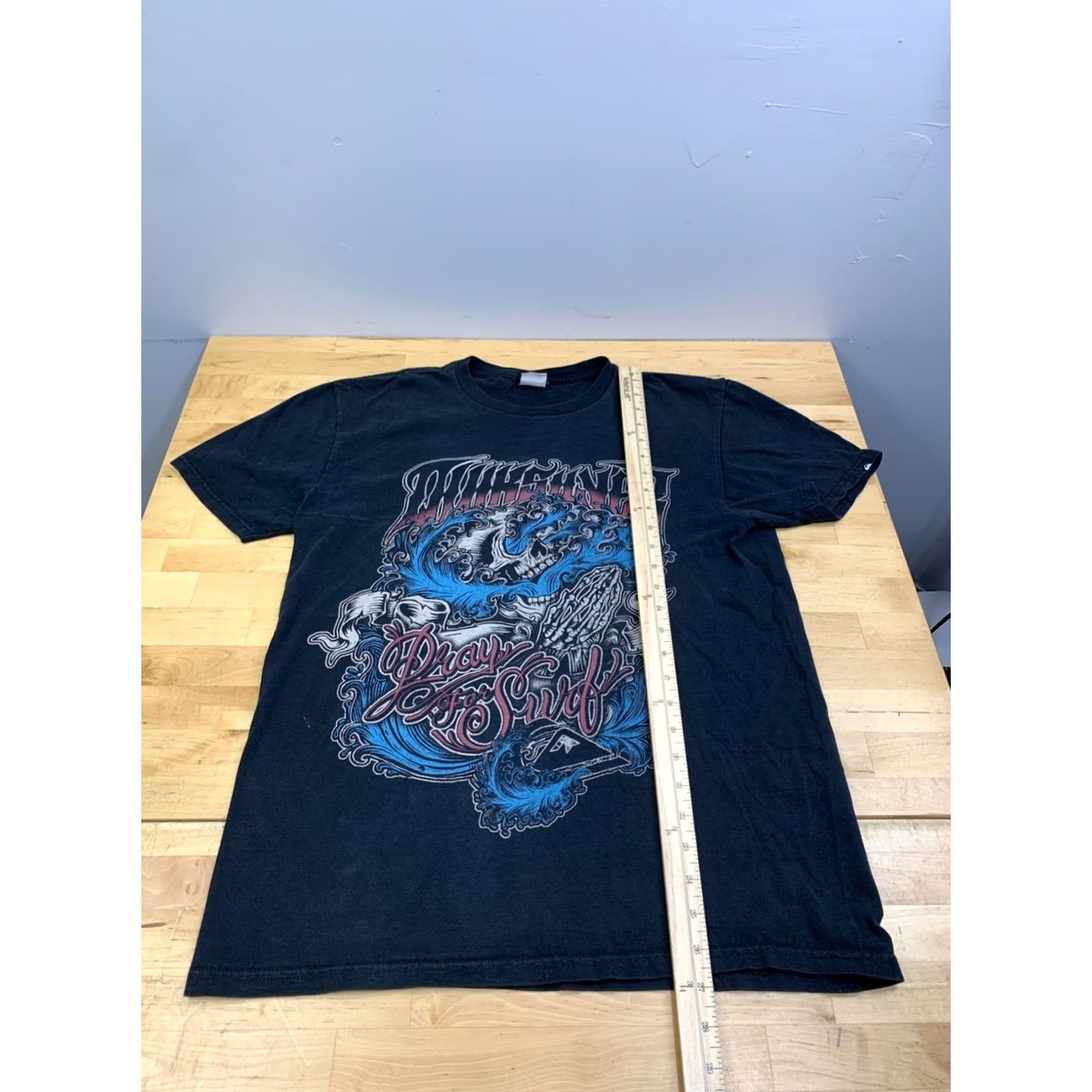 Quiksilver VINTAGE Quiksilver Shirt Men M Black Graphic Print Surf Skull Wave Y2K 13064 Size US M / EU 48-50 / 2 - 6 Thumbnail