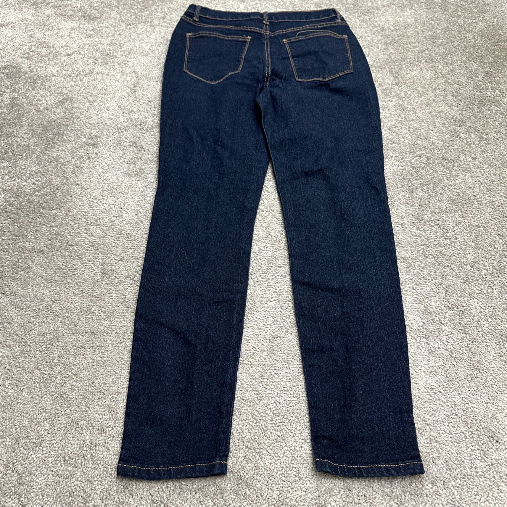 Forever 21 FOREVER 21 Denim Jeans Woman 29 Dark Wash High Rise 5-Pocket Regular Fit 27 Inseam Blue Mens/Womens Size 29" - 2 Thumbnail