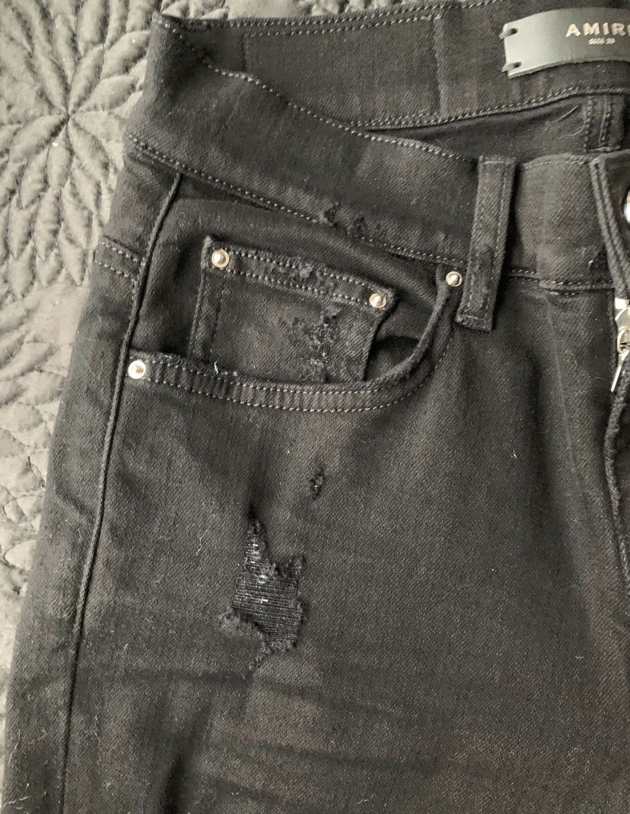Amiri Amiri's most classic pair of knee ripped jeans 2412- Size US 28 / EU 44 - 5 Thumbnail