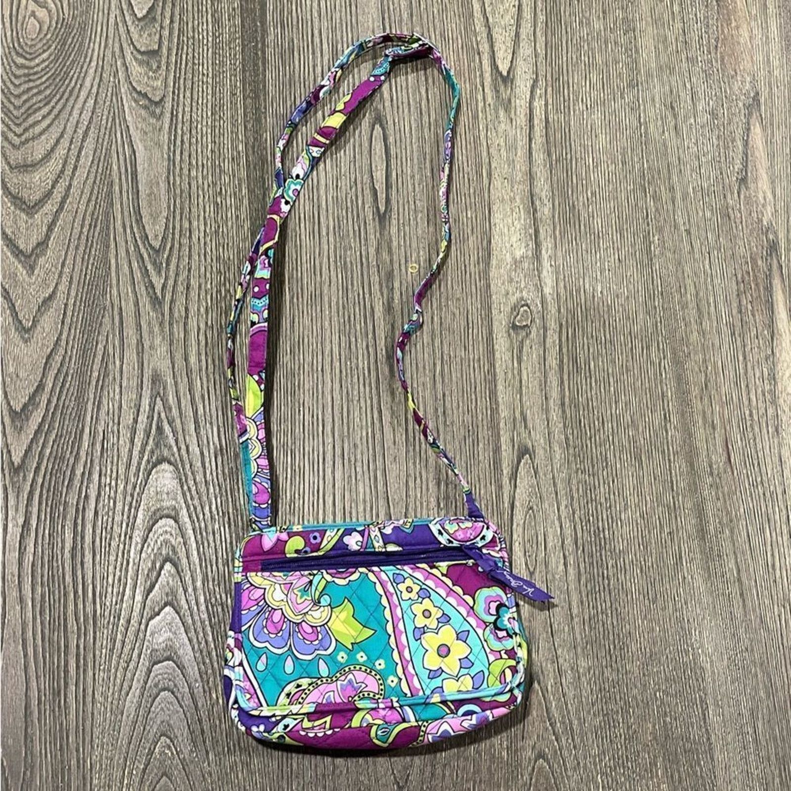 Vera Bradley Crossbody Bag Floral Paisley Quilted Flap Front in Green, Women's