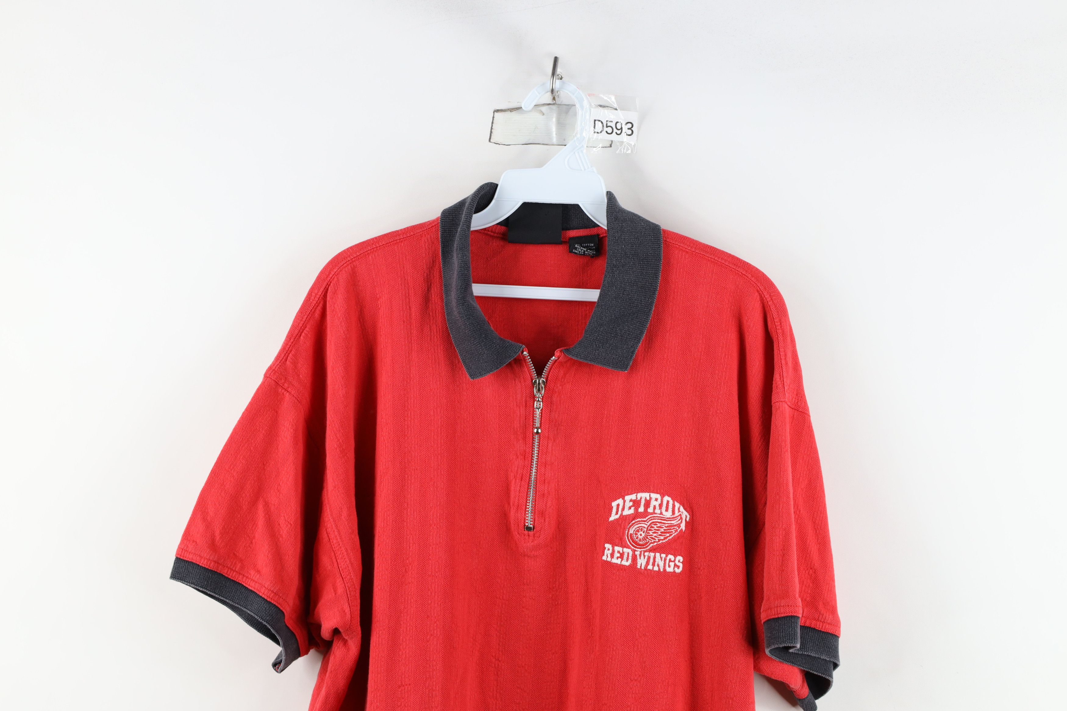 Vintage Vintage 90s Detroit Red Wings Hockey Half Zip Polo Shirt Red Size US XL / EU 56 / 4 - 2 Thumbnail