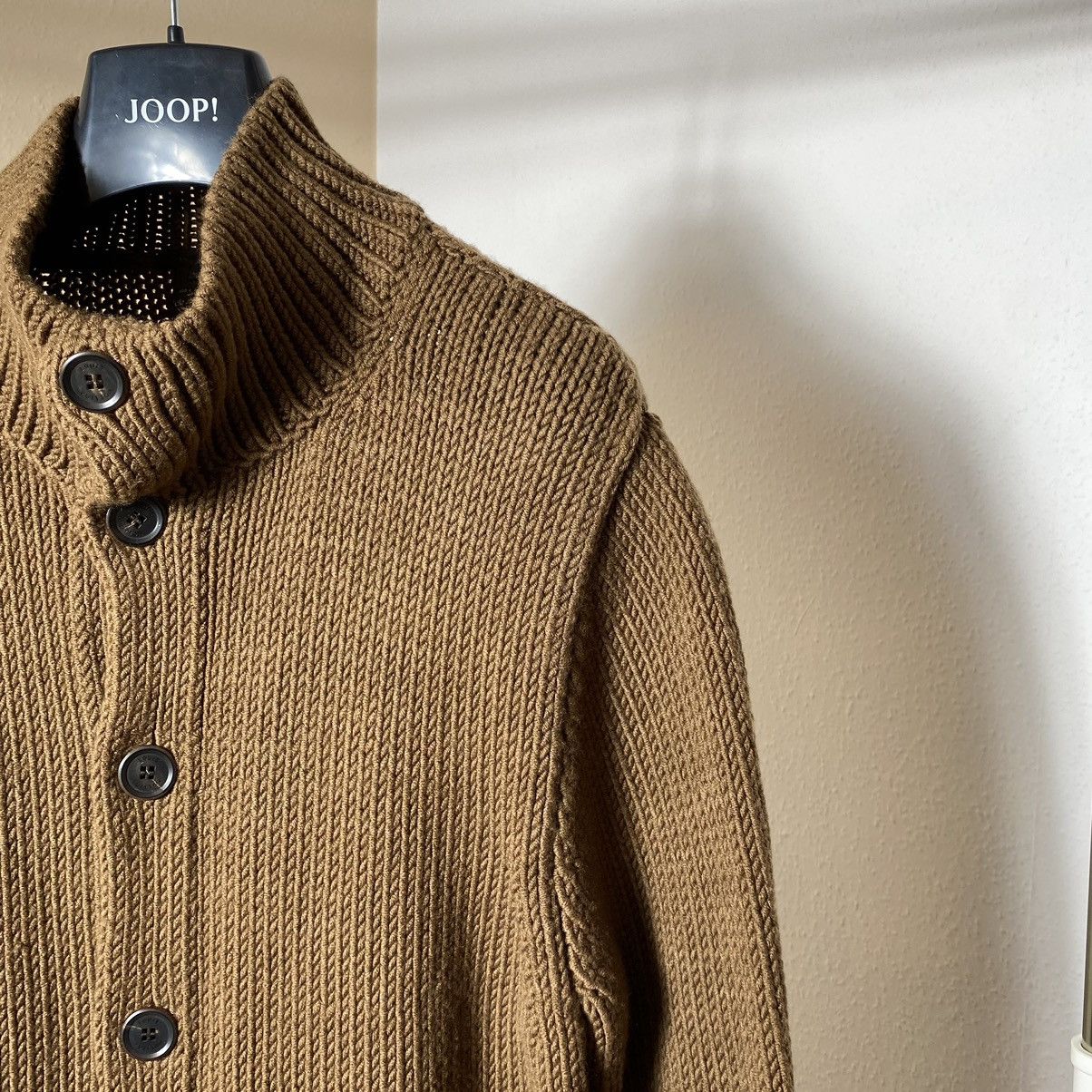 Louis Vuitton Wool Knit Button Sweater Louis Vuitton Brown Size US L / EU 52-54 / 3 - 3 Thumbnail
