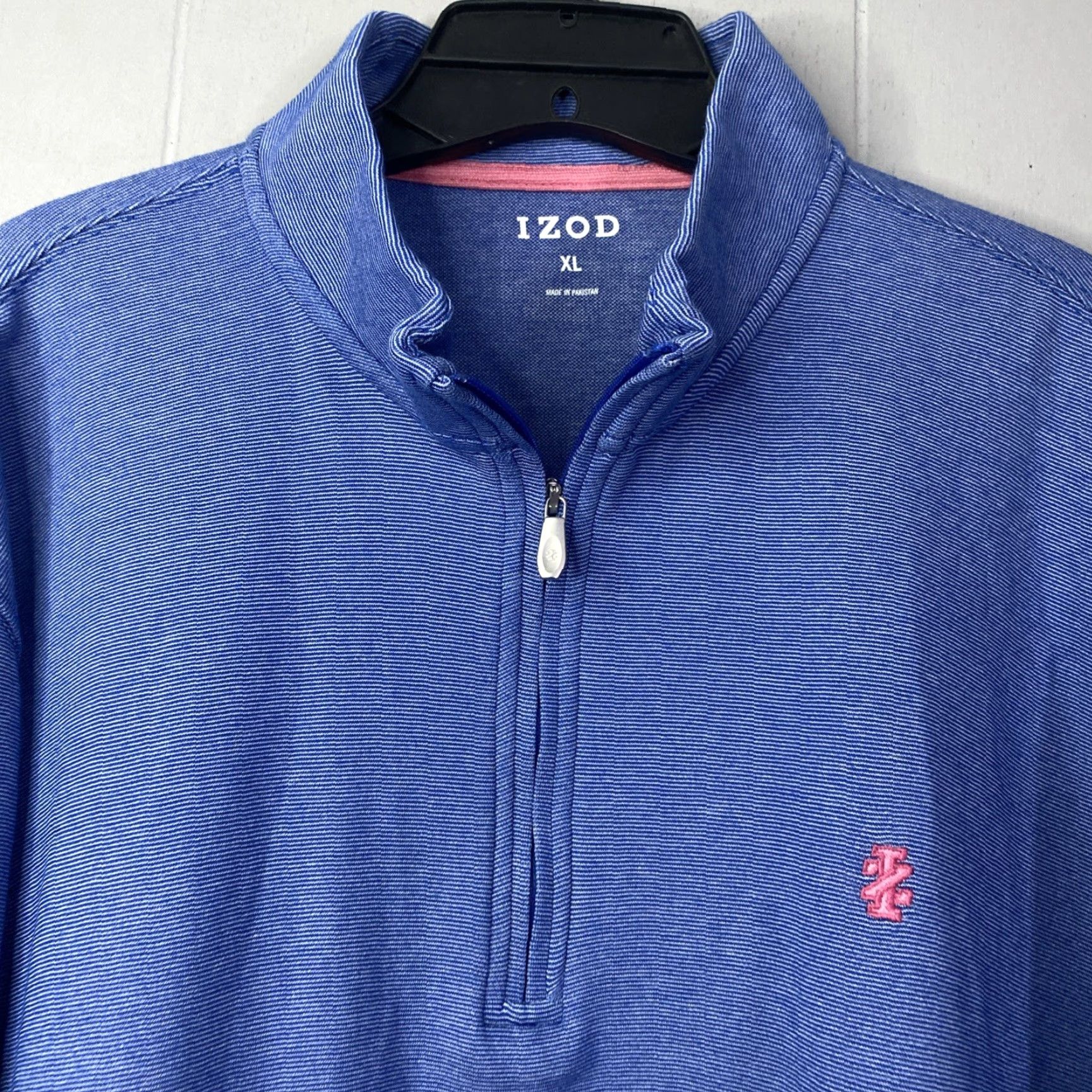 Izod IZOD Mens Long Sleeve 1/4 Zip Light Weight Blue Casual Golf XL Boxy 26x27 Size US XL / EU 56 / 4 - 6 Thumbnail