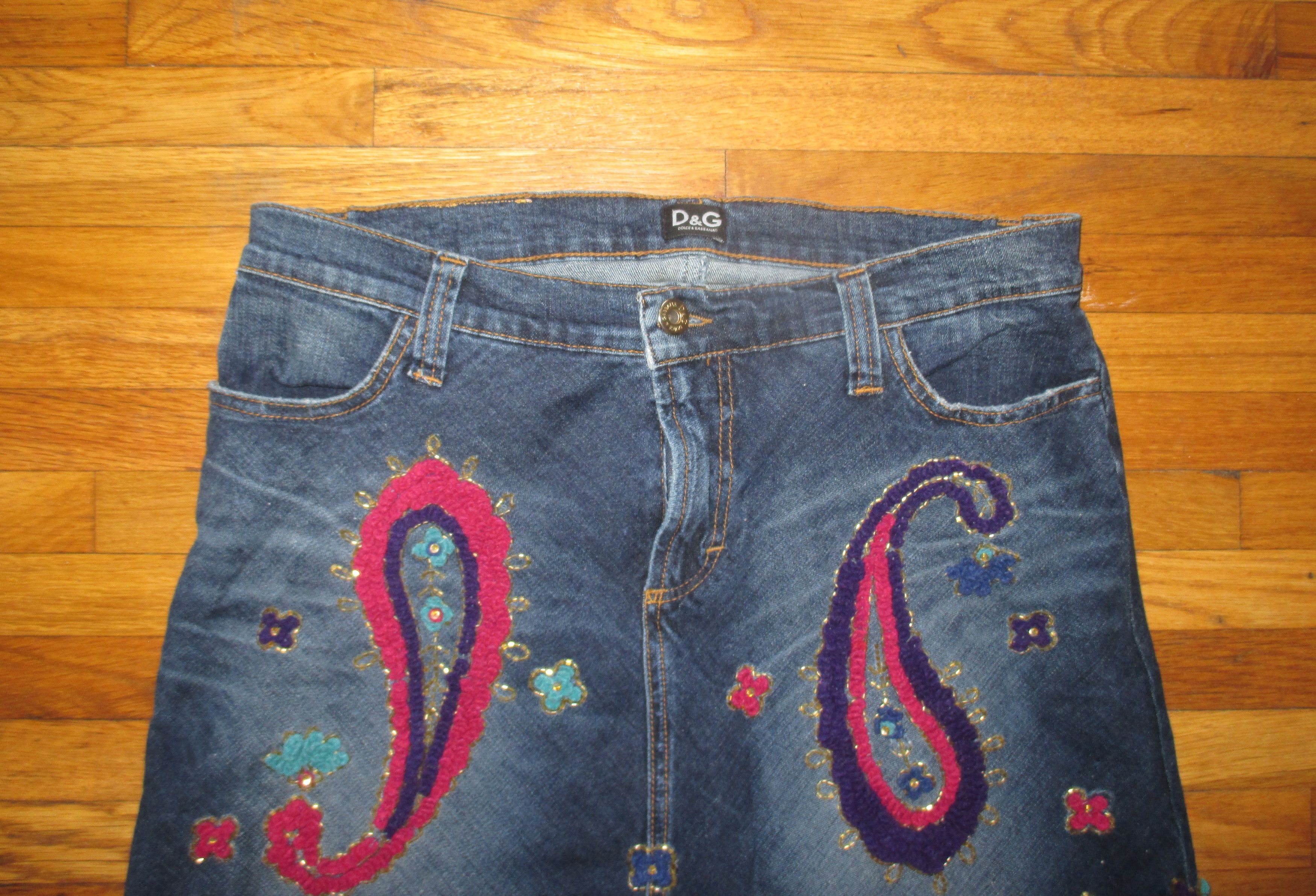 Dolce & Gabbana Vintage 2000s Dolce & Gabbana Southwestern Denim Skirt Size 30" / US 8 / IT 44 - 2 Thumbnail