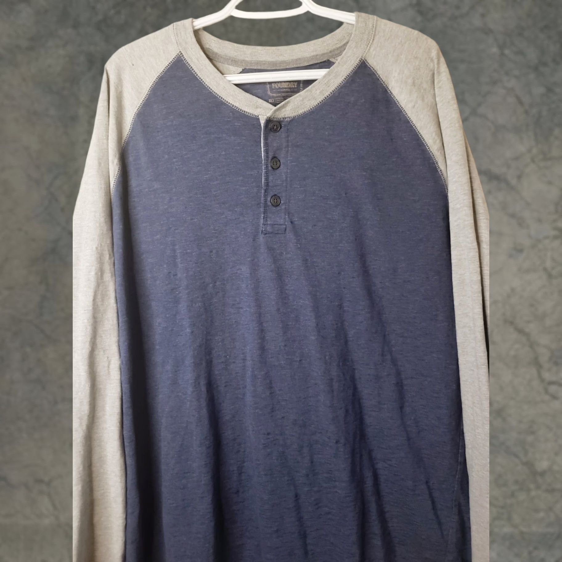 Vintage The Foundry Supply Co. Adult Men's Long Sleeve Henley T-Shirt XLT Blue Gray Shirt Regular Men Blues Gray The Foundry Henley T-Shirt Size US XL / EU 56 / 4 - 1 Thumbnail