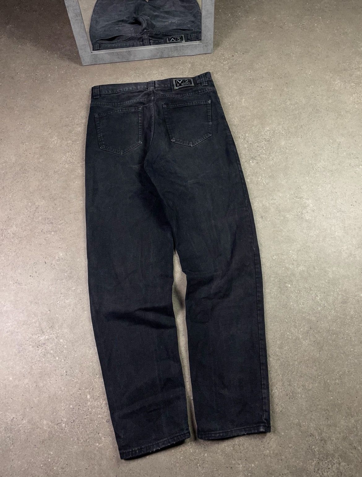 Versace × Vintage 90S Versace Classic V2 Black Faded Relaxed Denim Jeans Pants Size US 34 / EU 50 - 1 Thumbnail