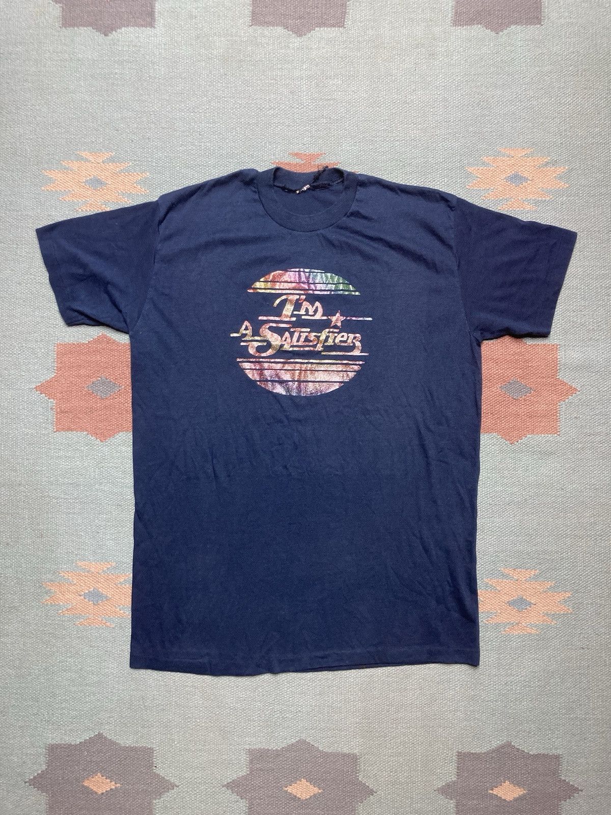 Vintage 70s graphic t shirt I’m a satisfier glitter single stitch L Size US L / EU 52-54 / 3 - 1 Thumbnail